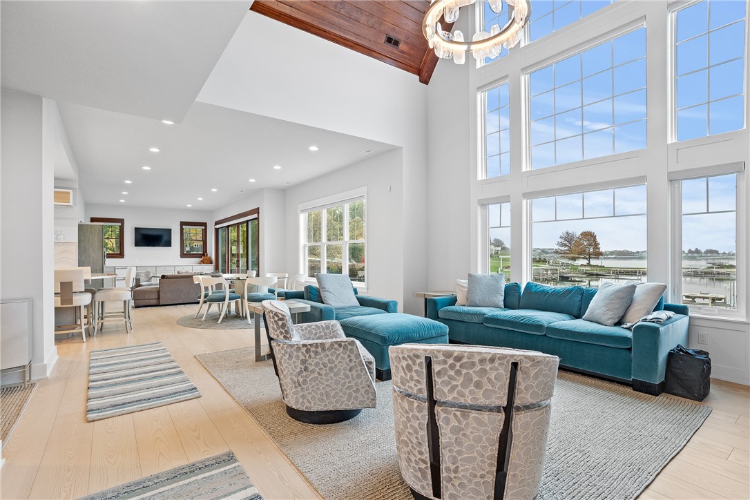 5243 Tie Road