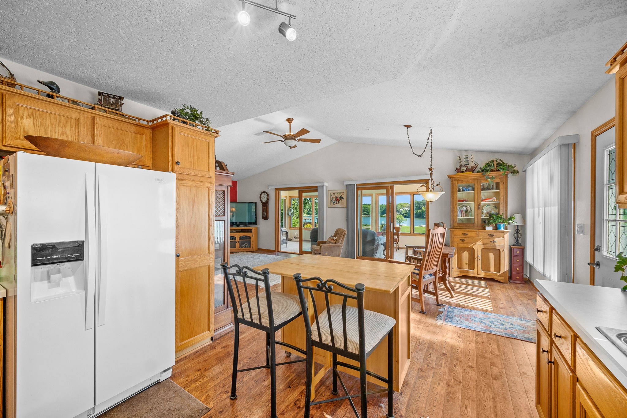 6279 Panorama Drive