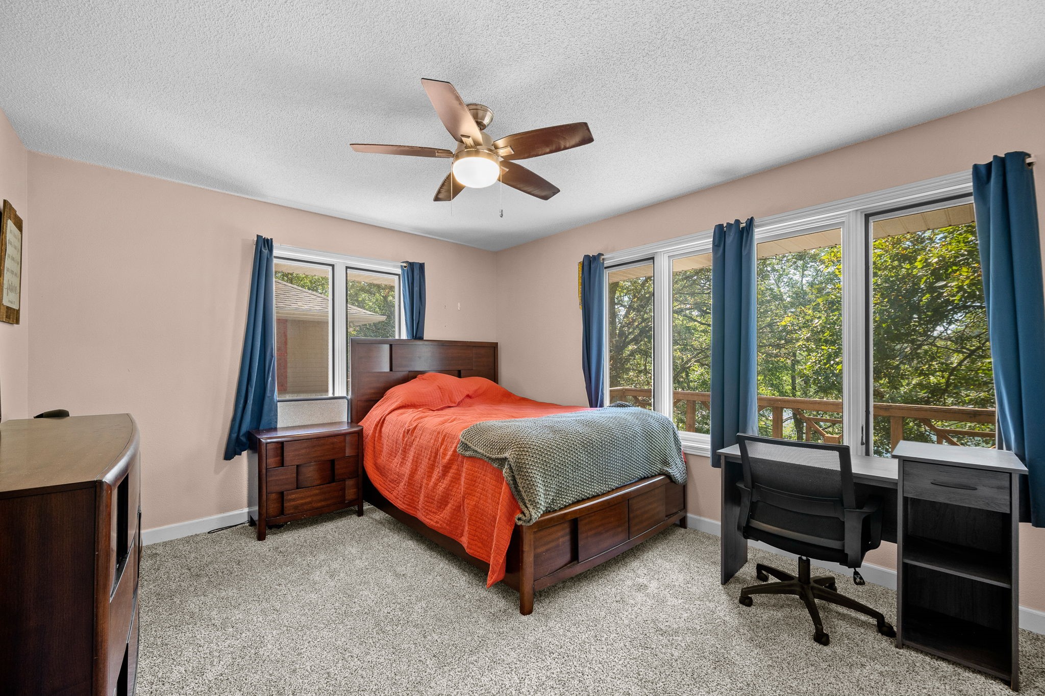 5243 Panorama Drive