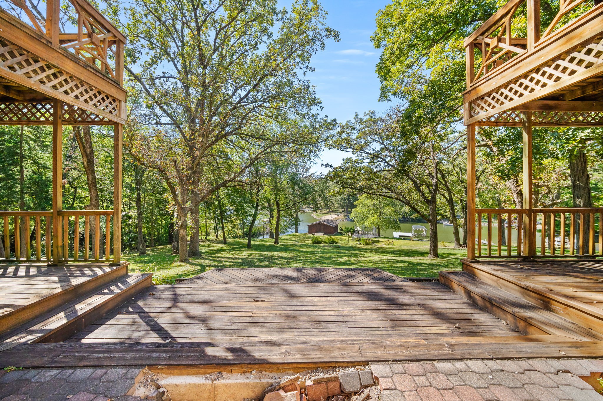 5243 Panorama Drive