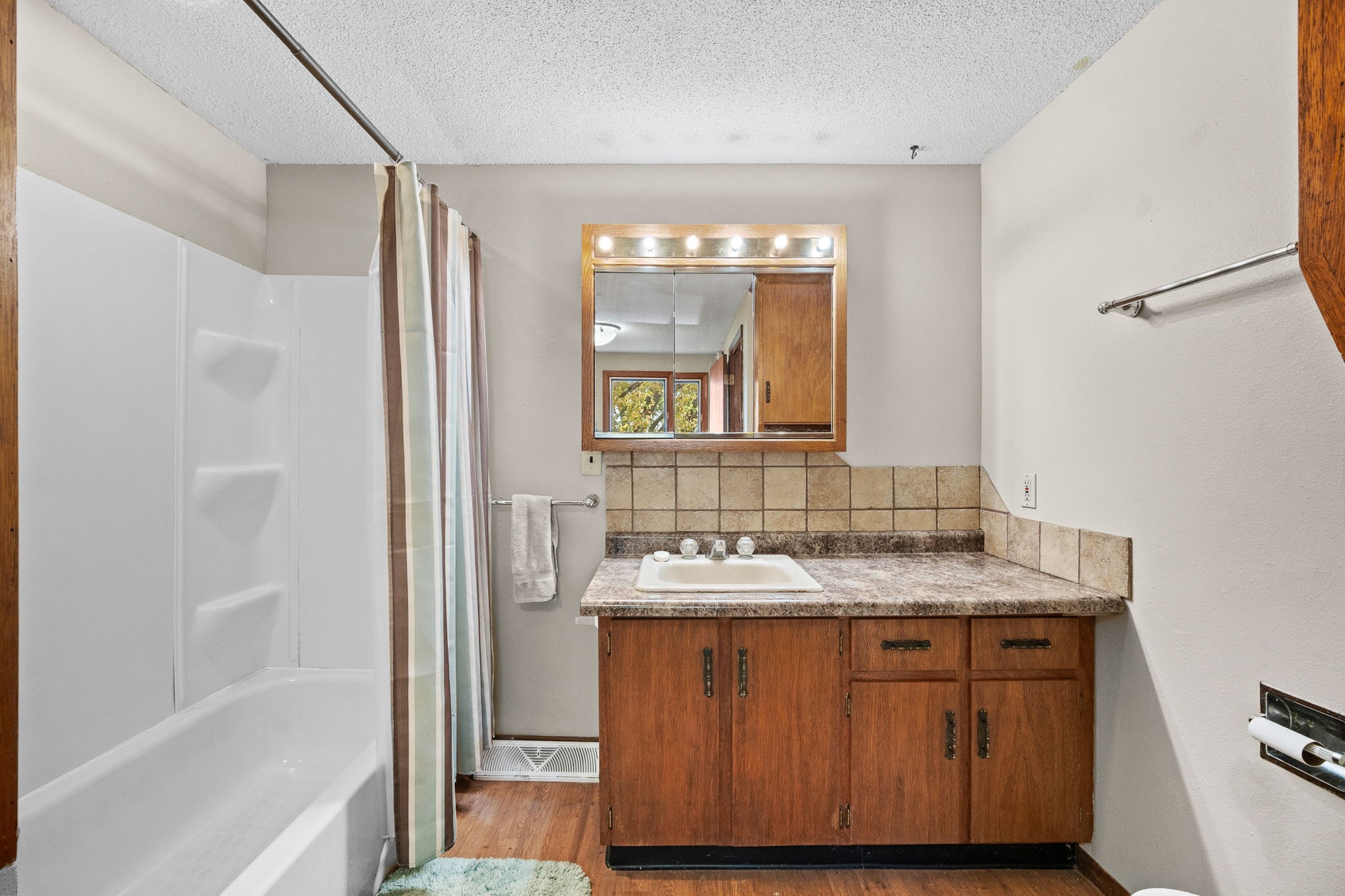 2590 140th Street