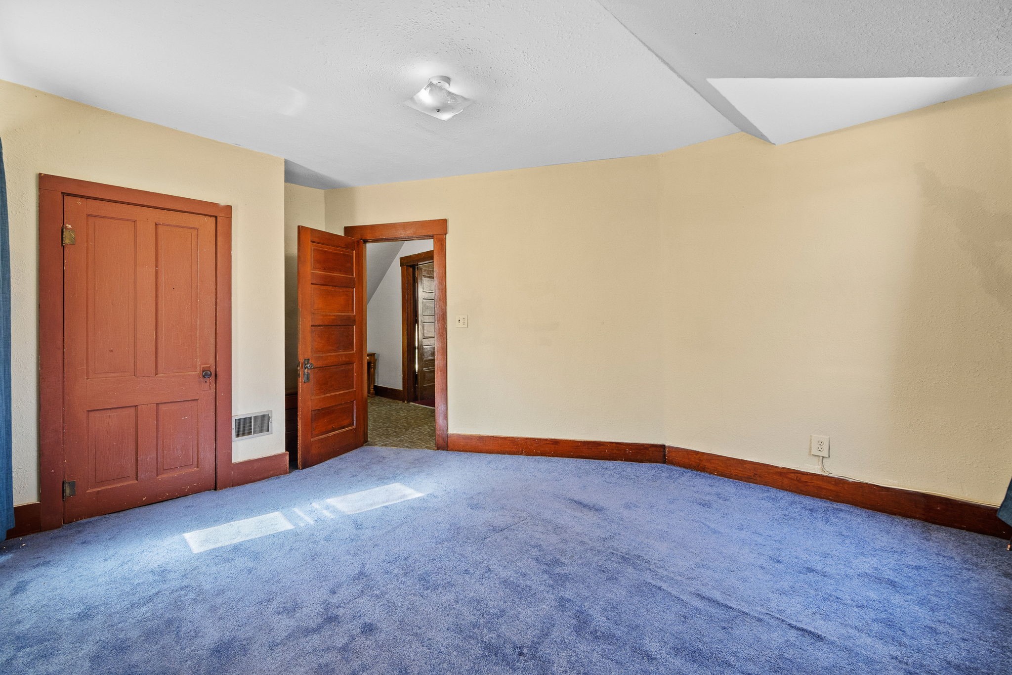 2590 140th Street