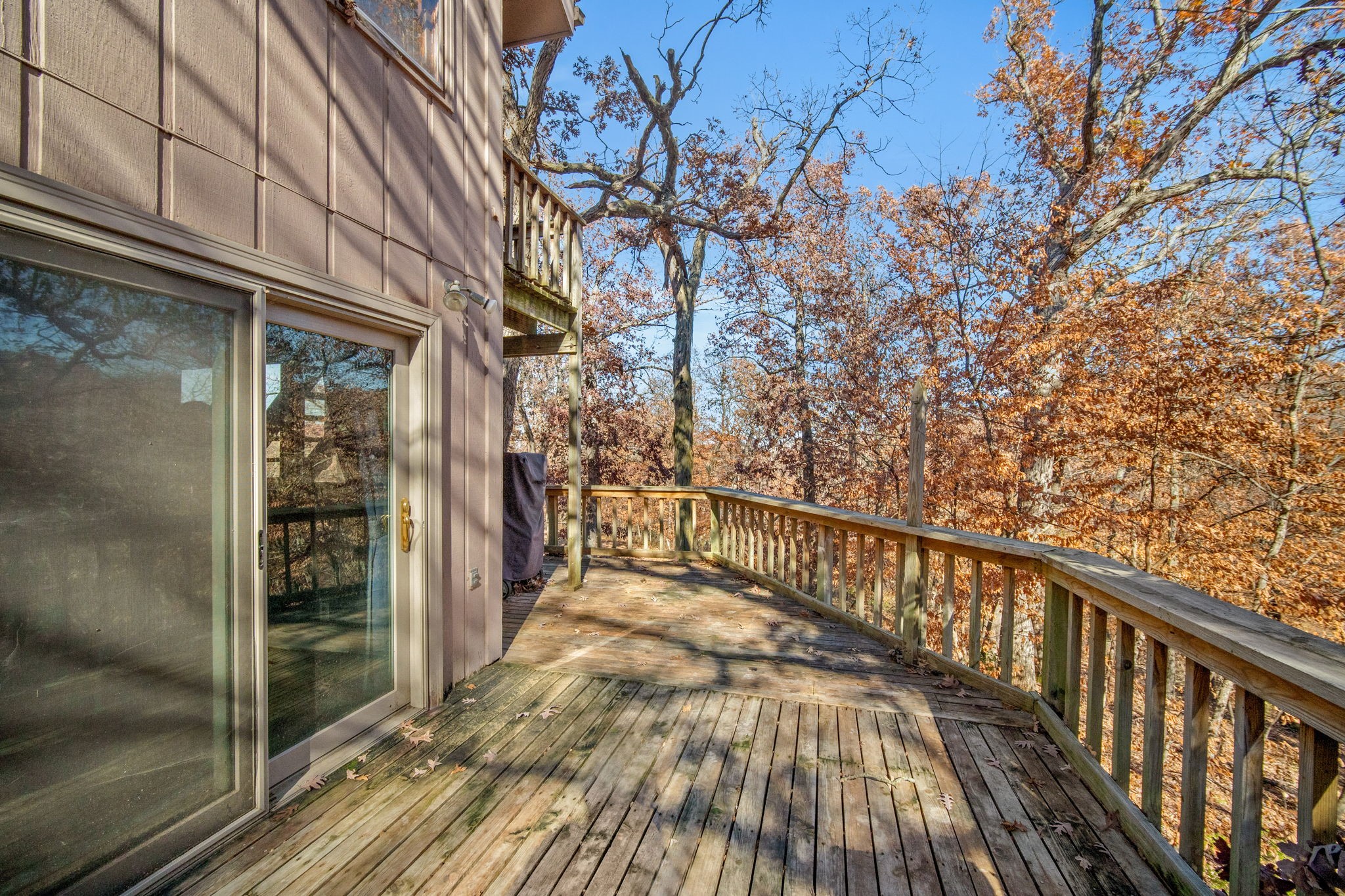 6513 Oak Tree Cove