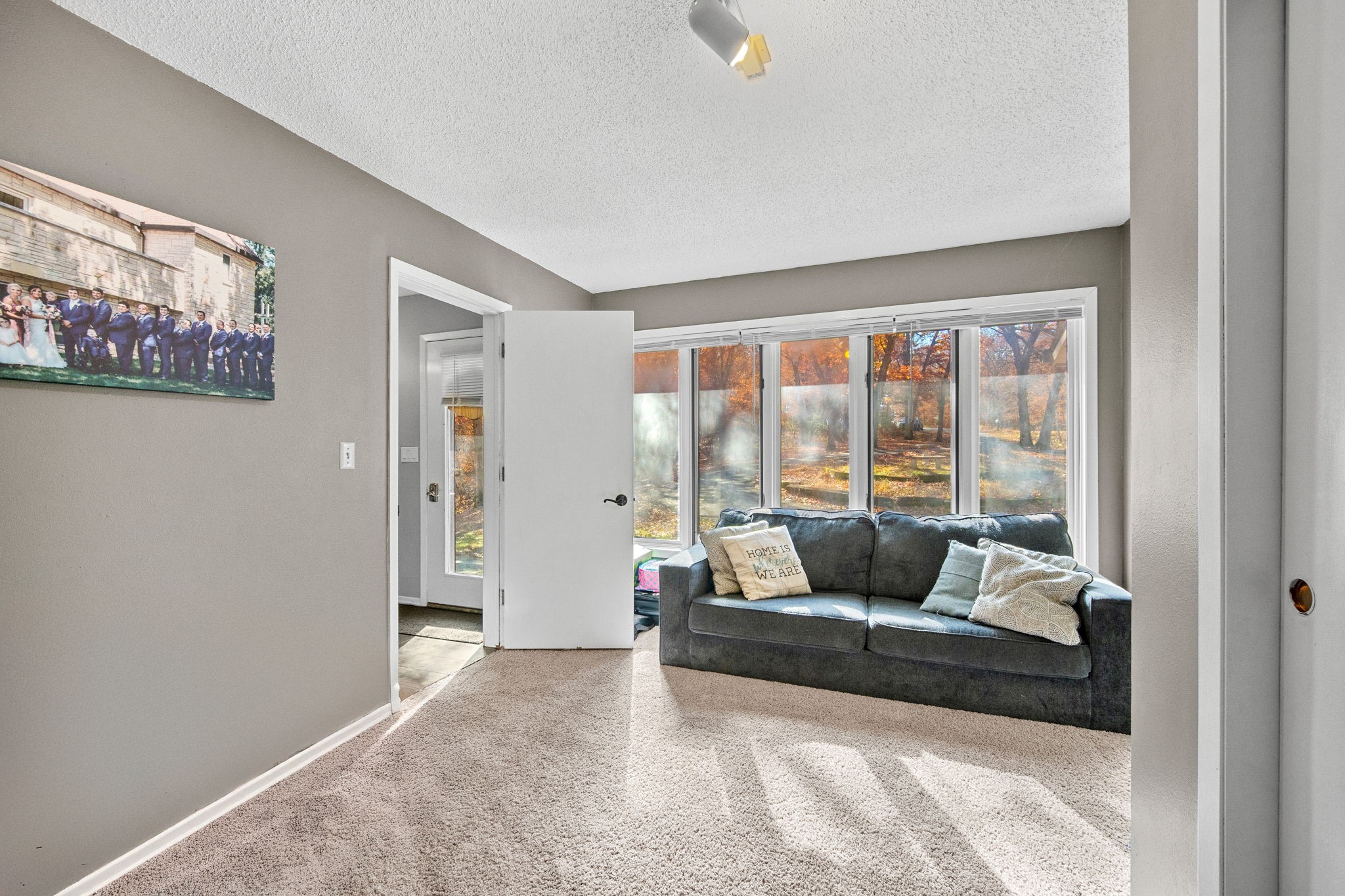 6513 Oak Tree Cove