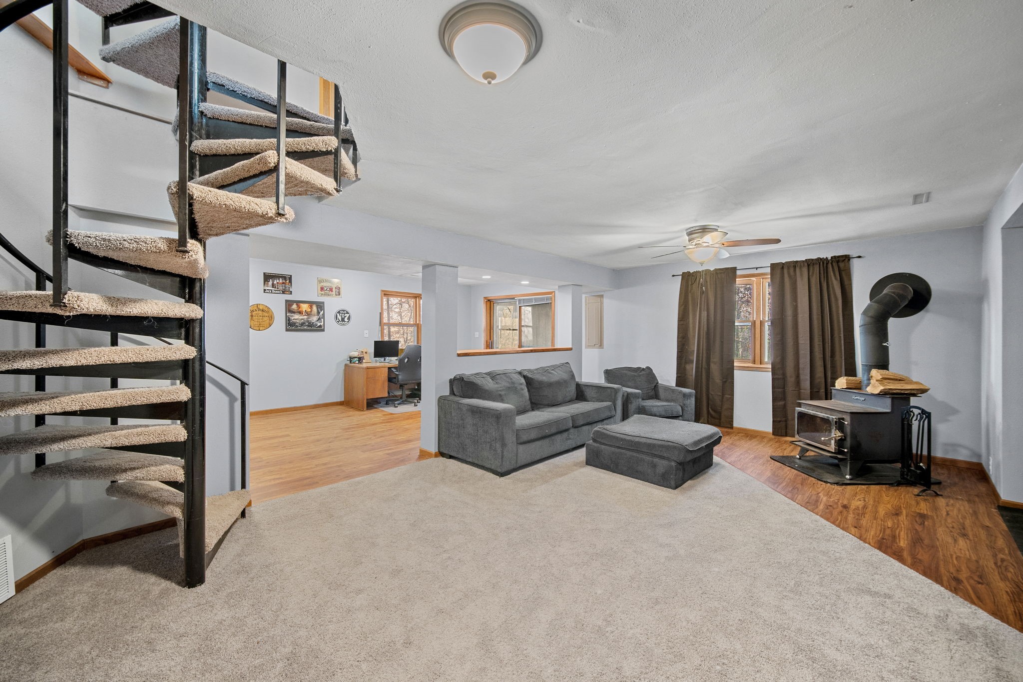 6513 Oak Tree Cove