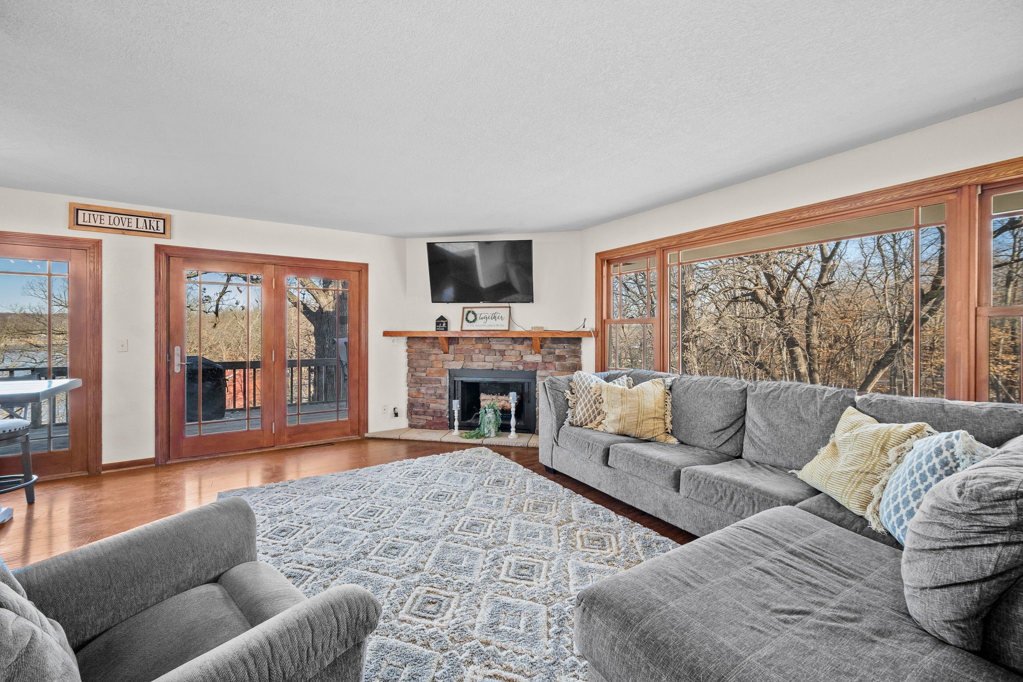 6923 Miller Lane