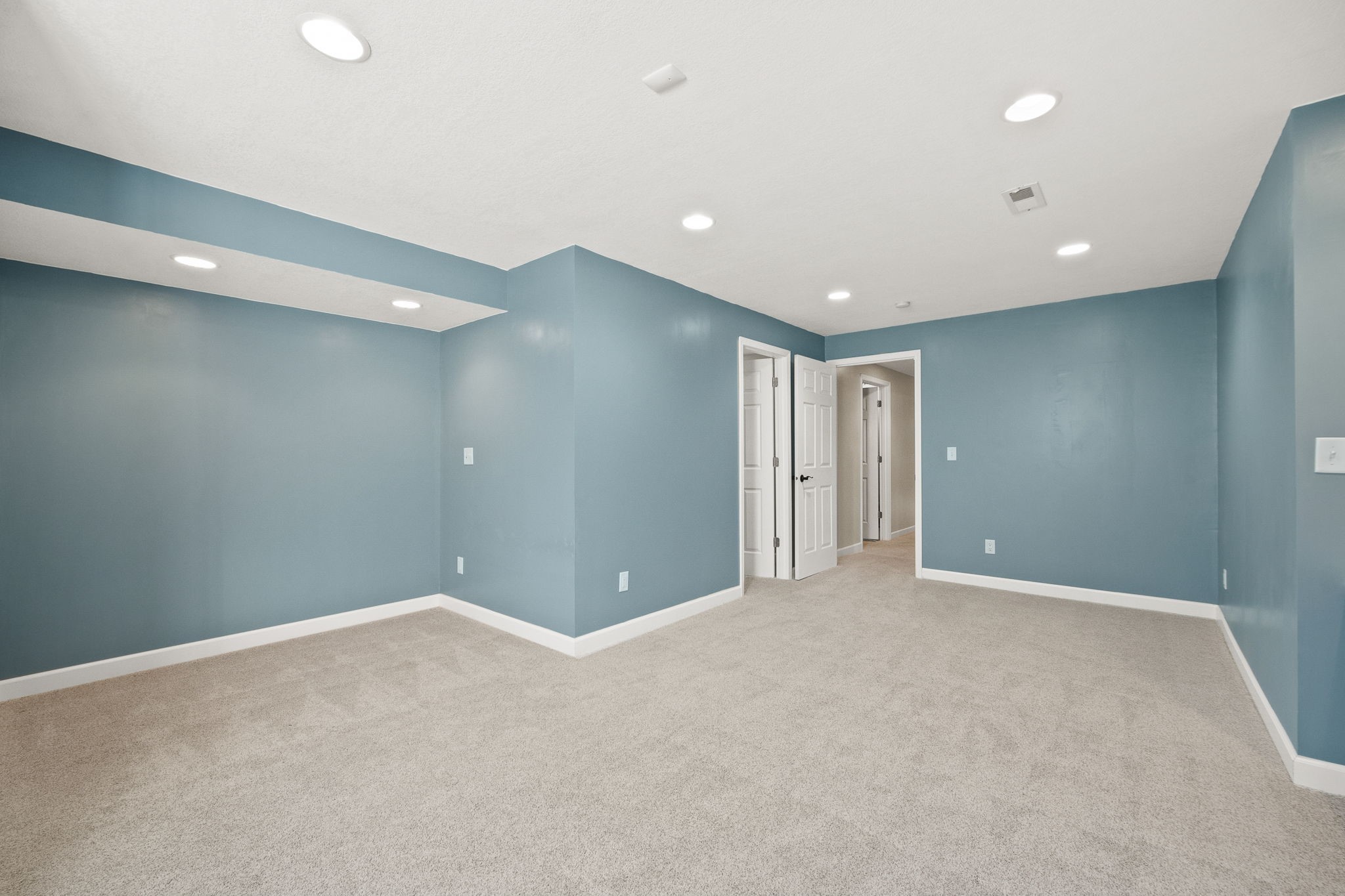 6343 WILSON Drive