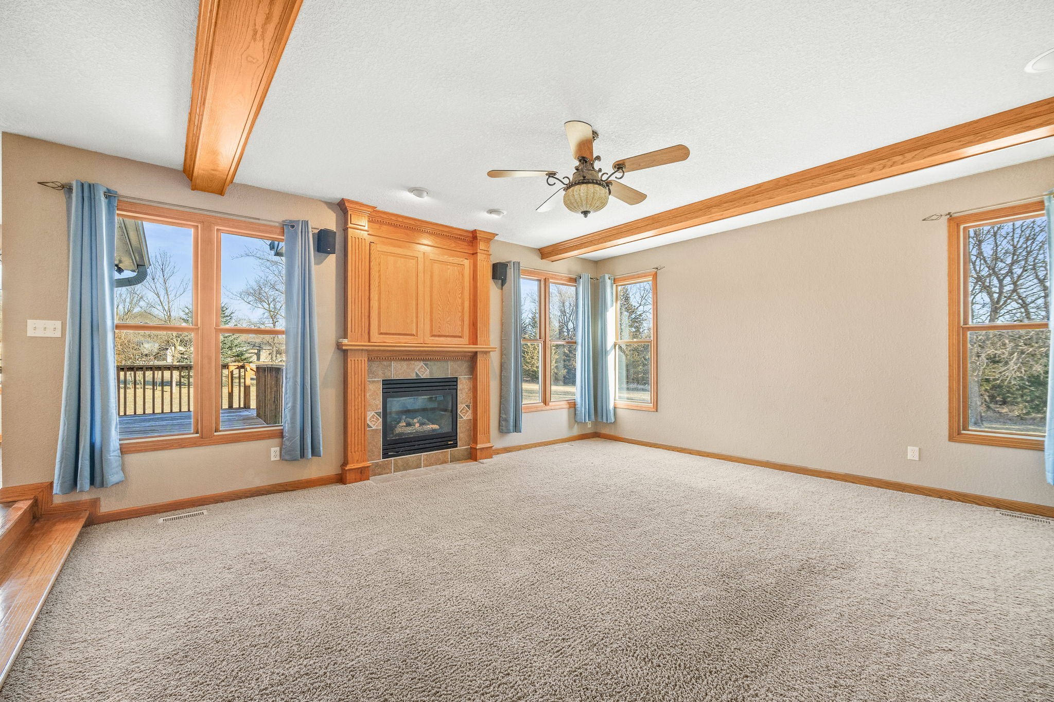 6343 WILSON Drive