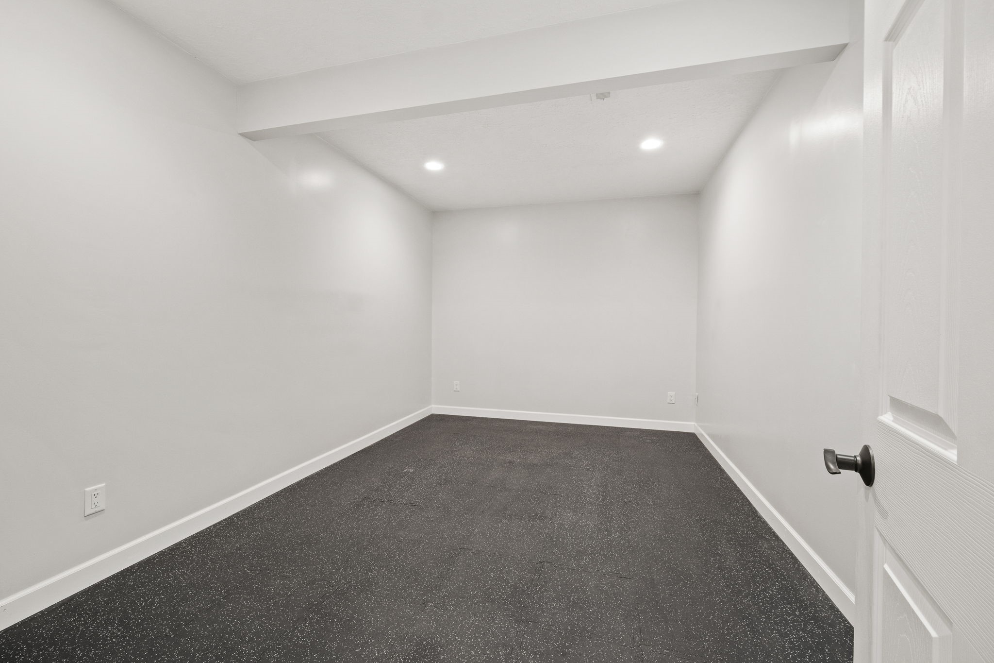 6343 WILSON Drive