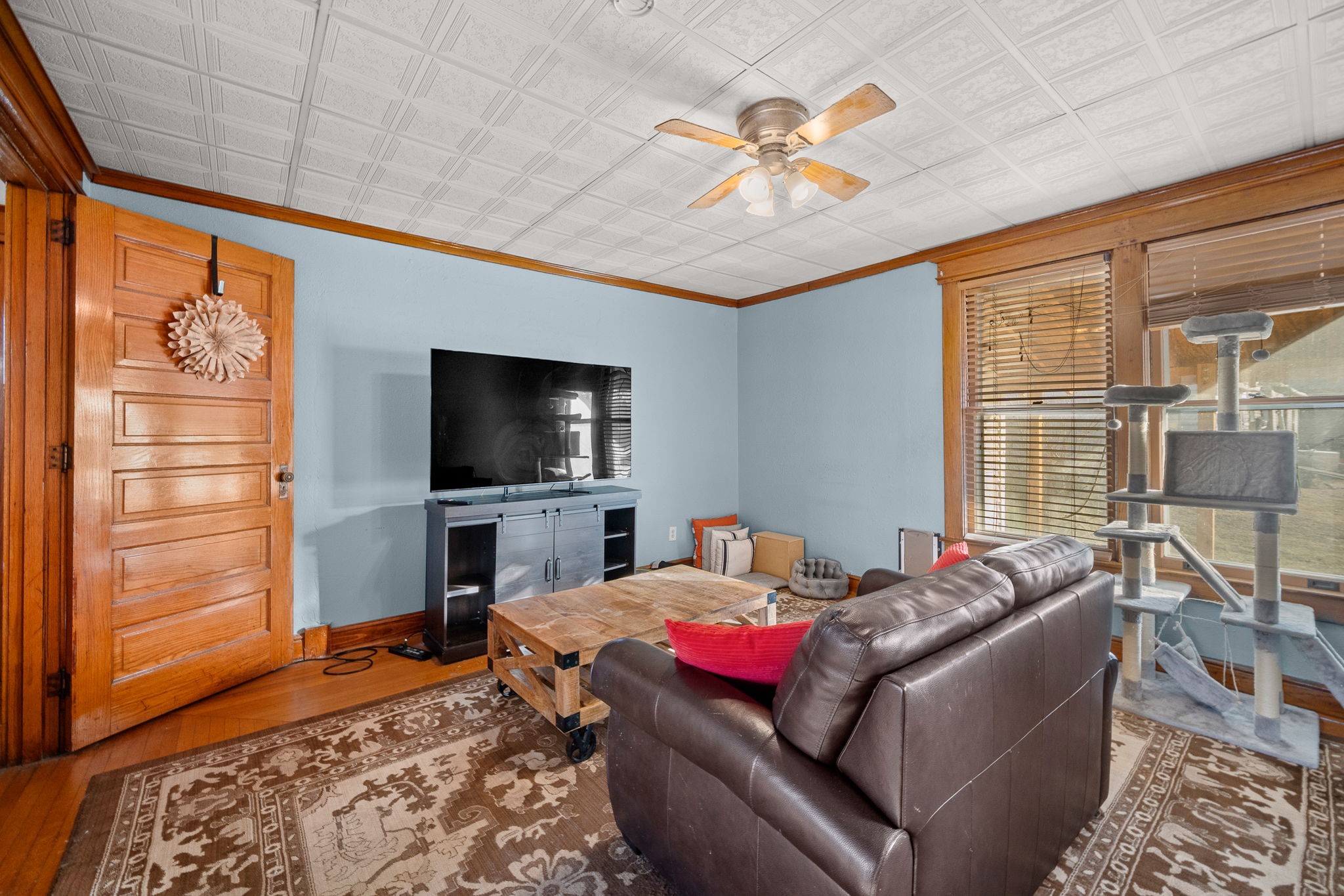 218 NE 3rd Street