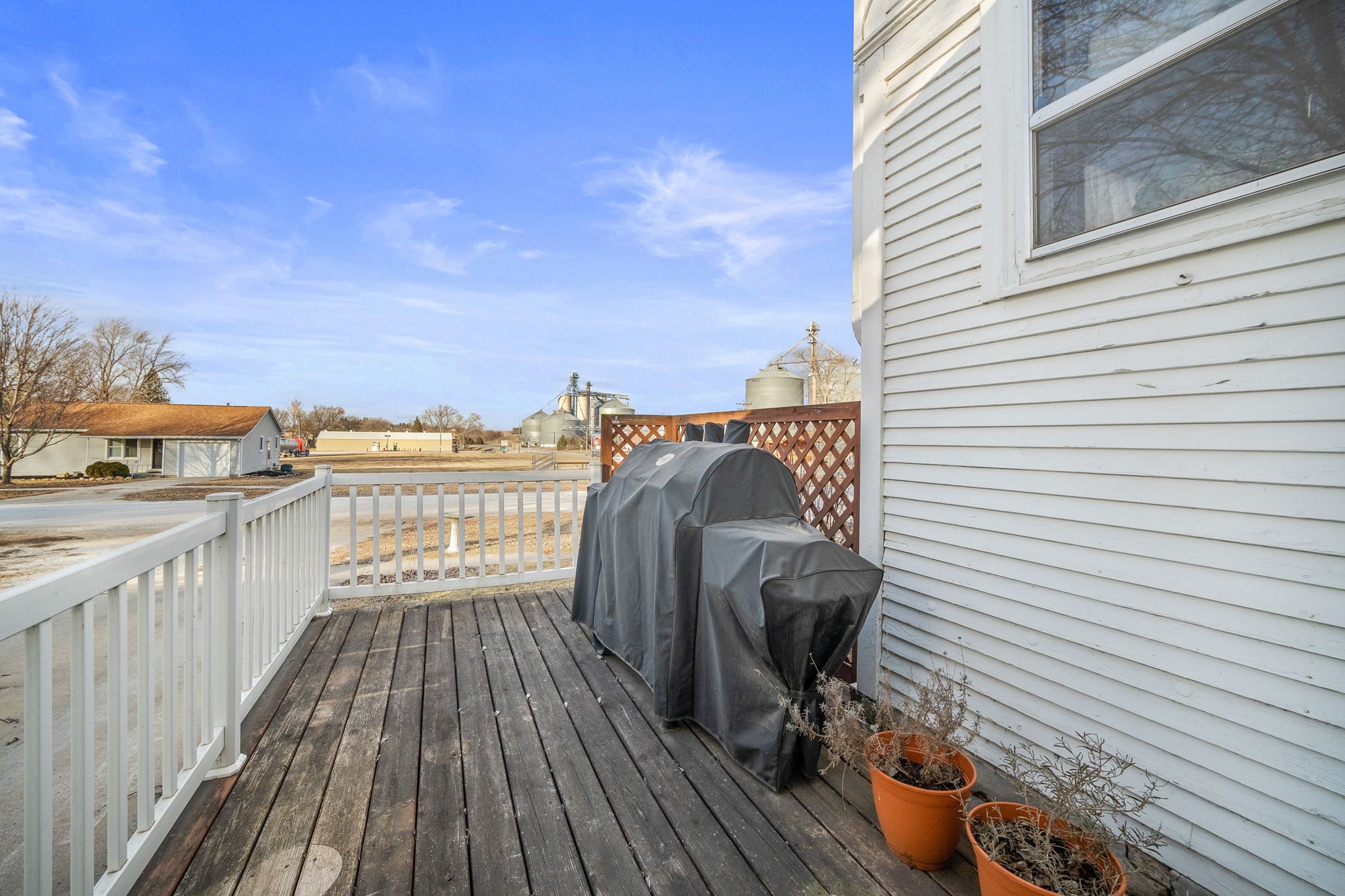 218 NE 3rd Street