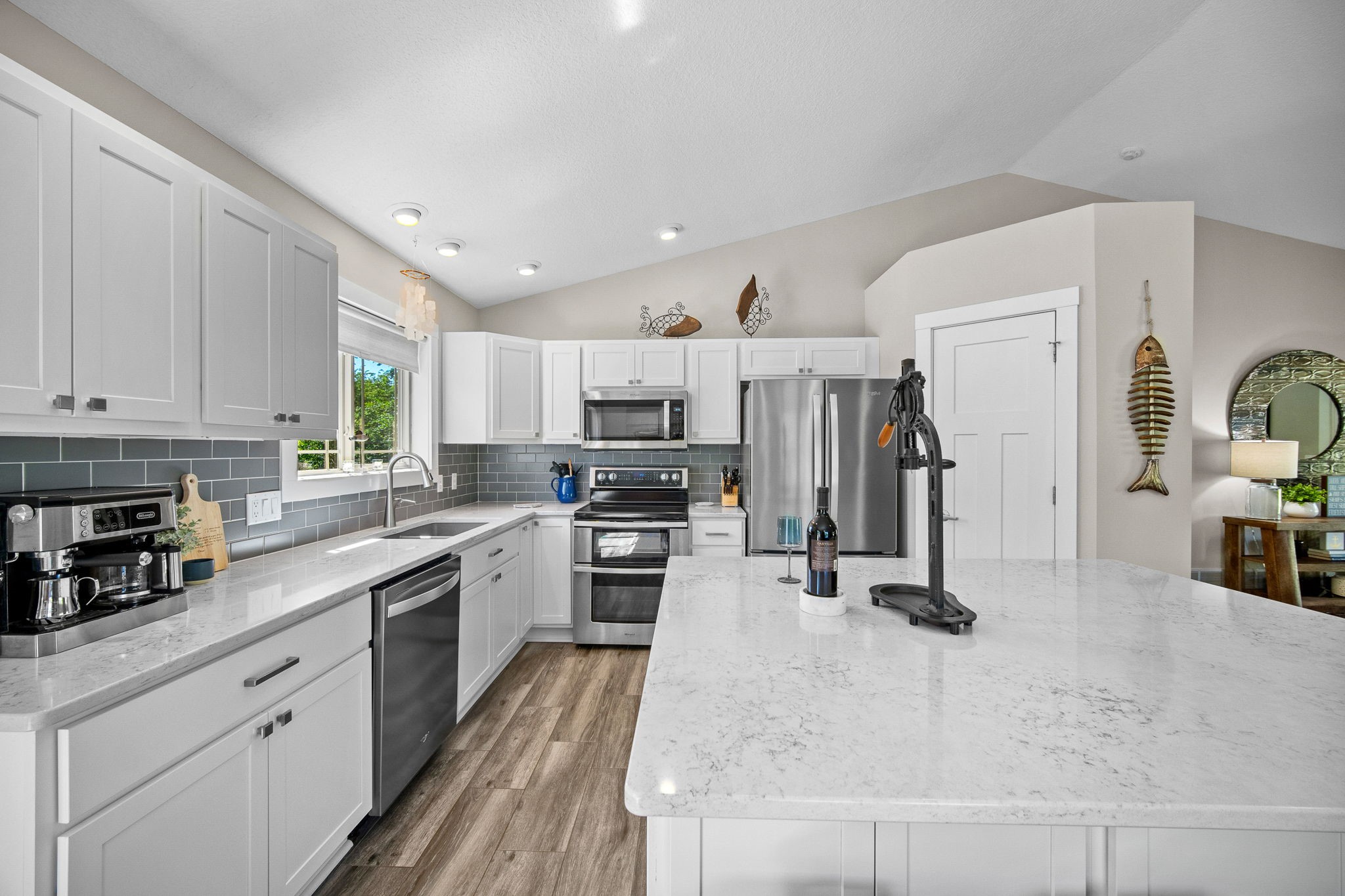5200 Perry Point