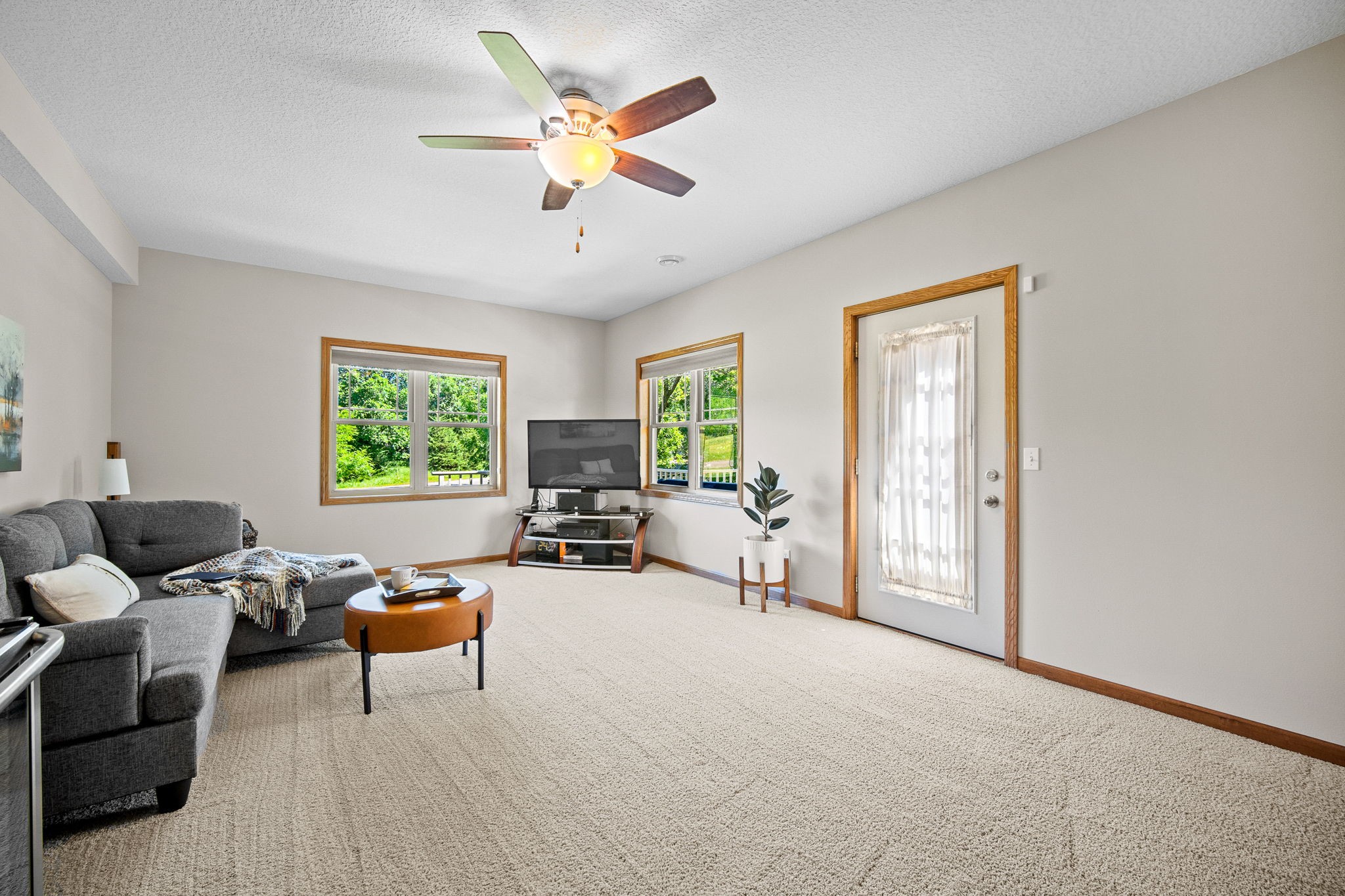 5200 Perry Point