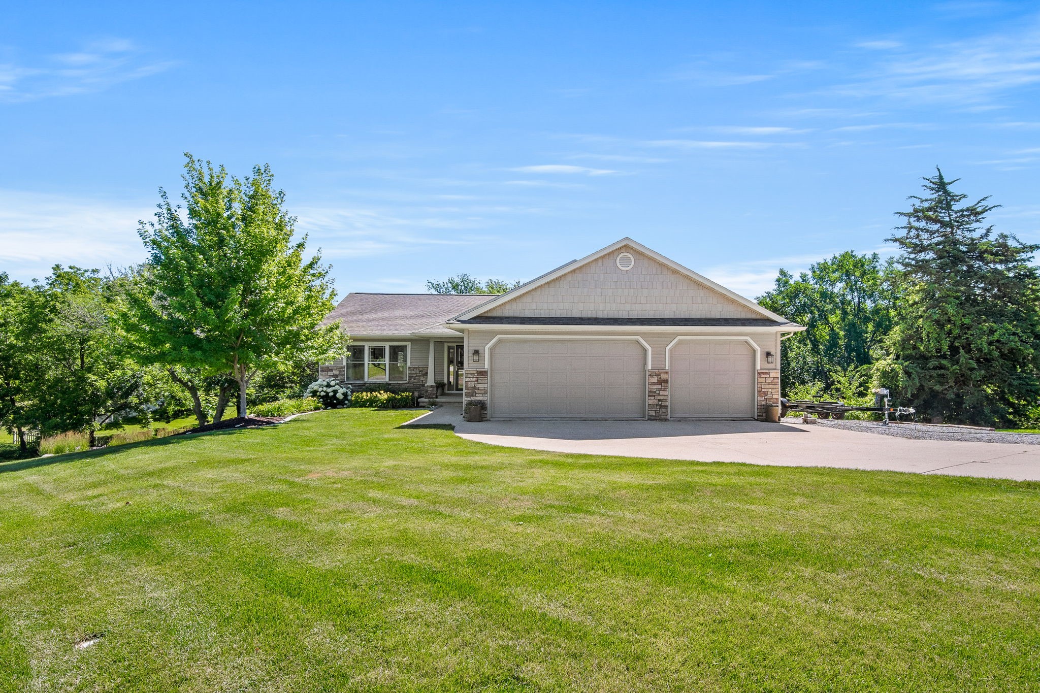 5200 Perry Point
