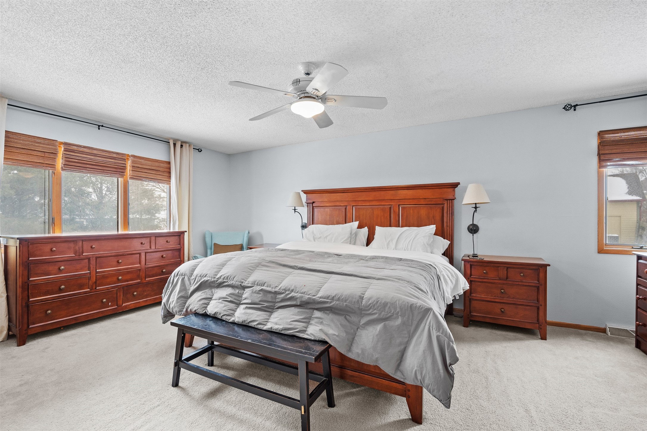 220 S 28TH Street