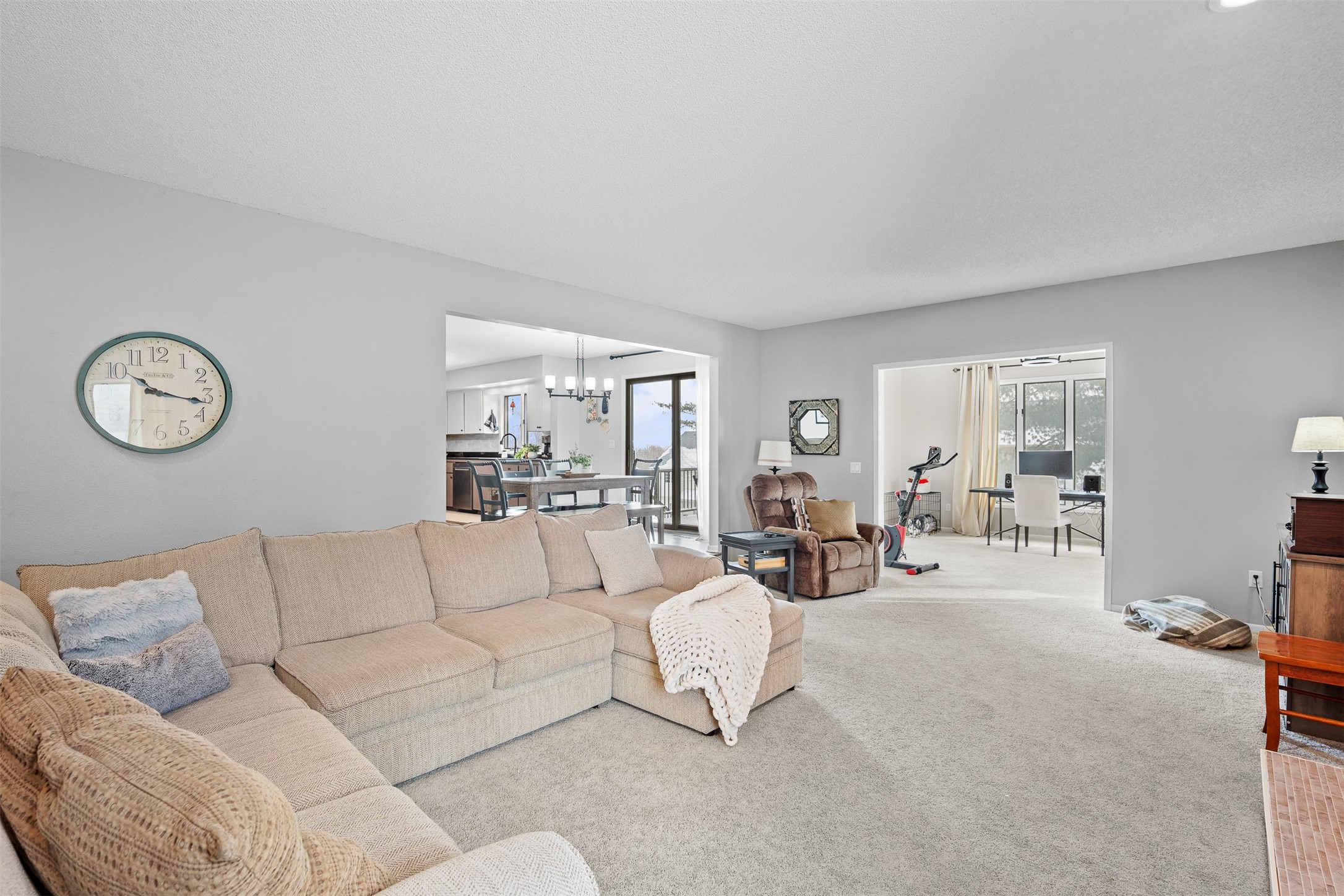 220 S 28TH Street