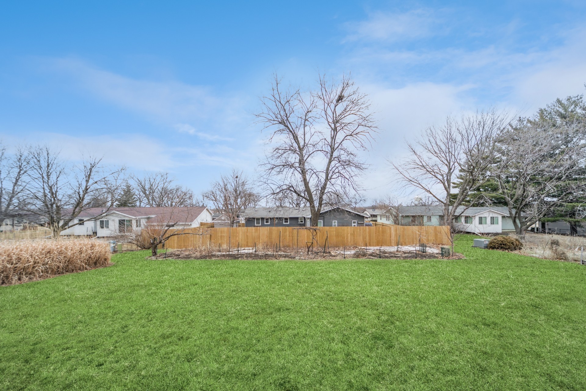 1612 Pleasant Street