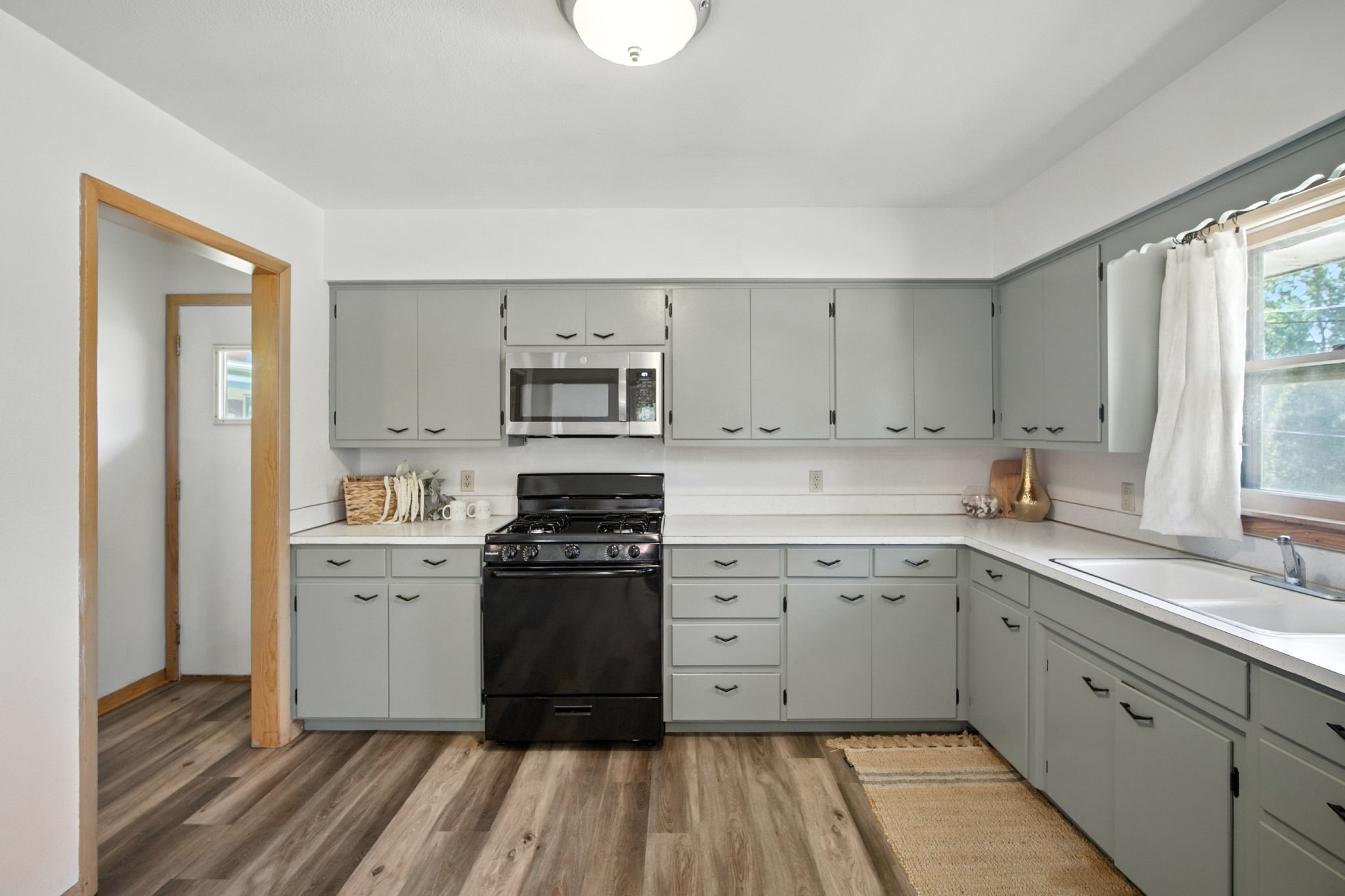 604 N 5th Street