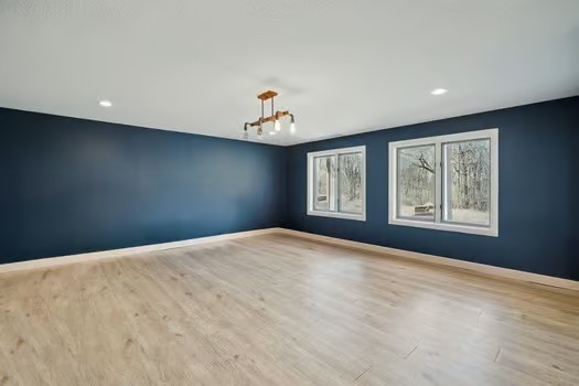6910 Panorama Drive