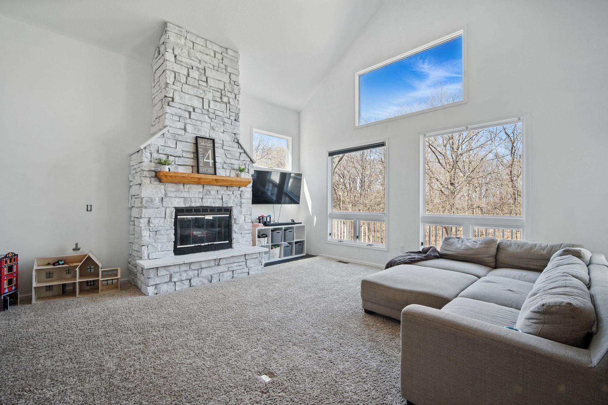6910 Panorama Drive