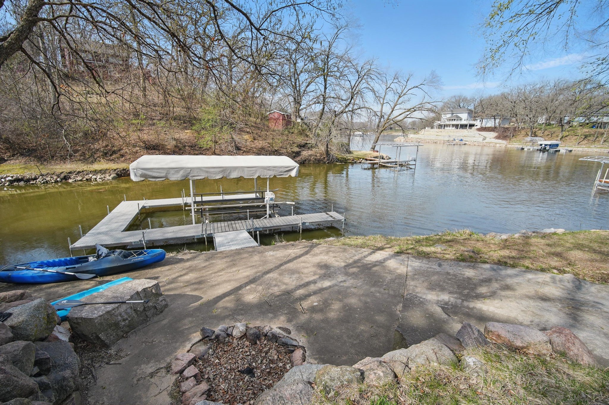 4887 Panorama Drive