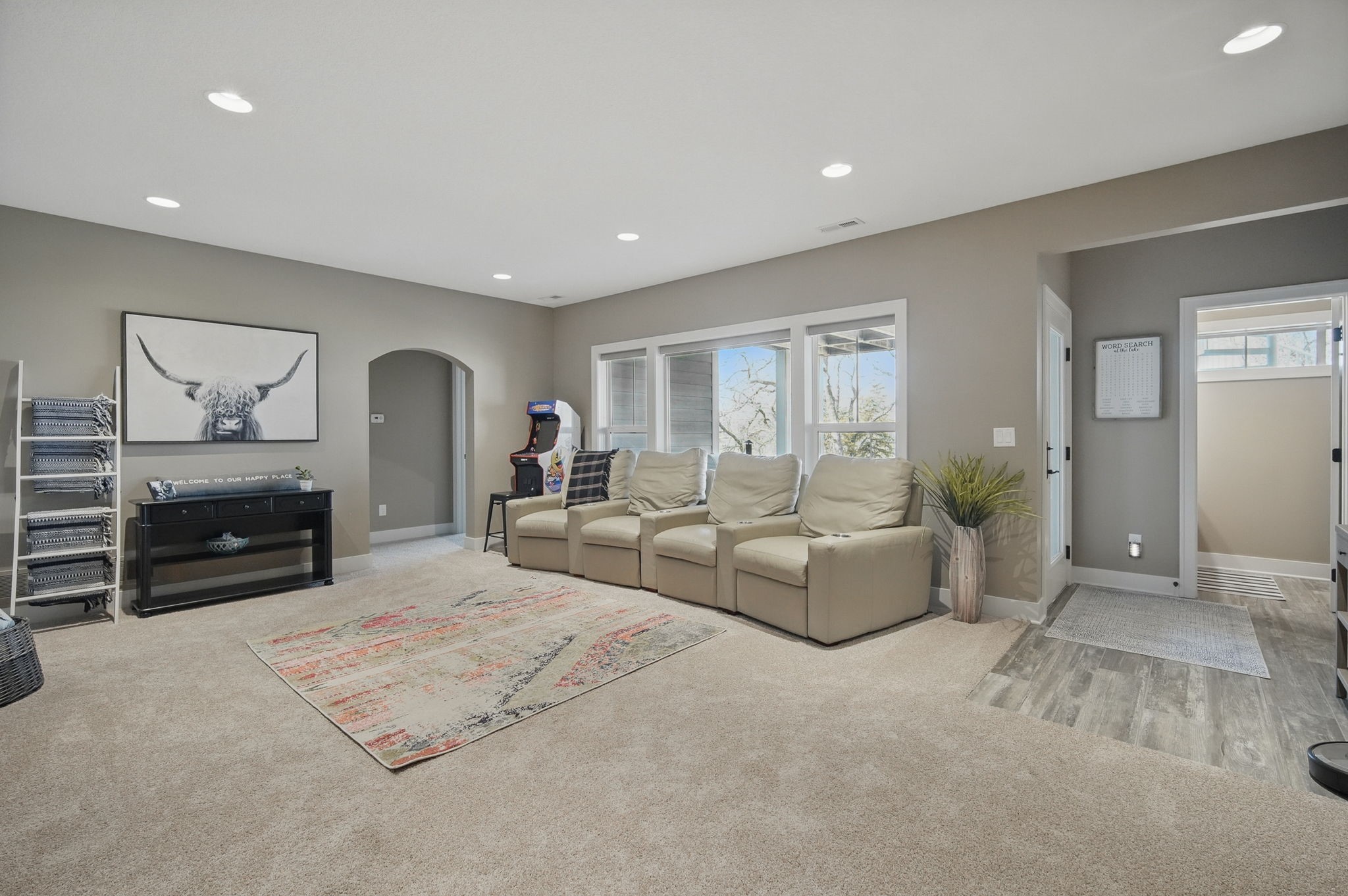 4887 Panorama Drive