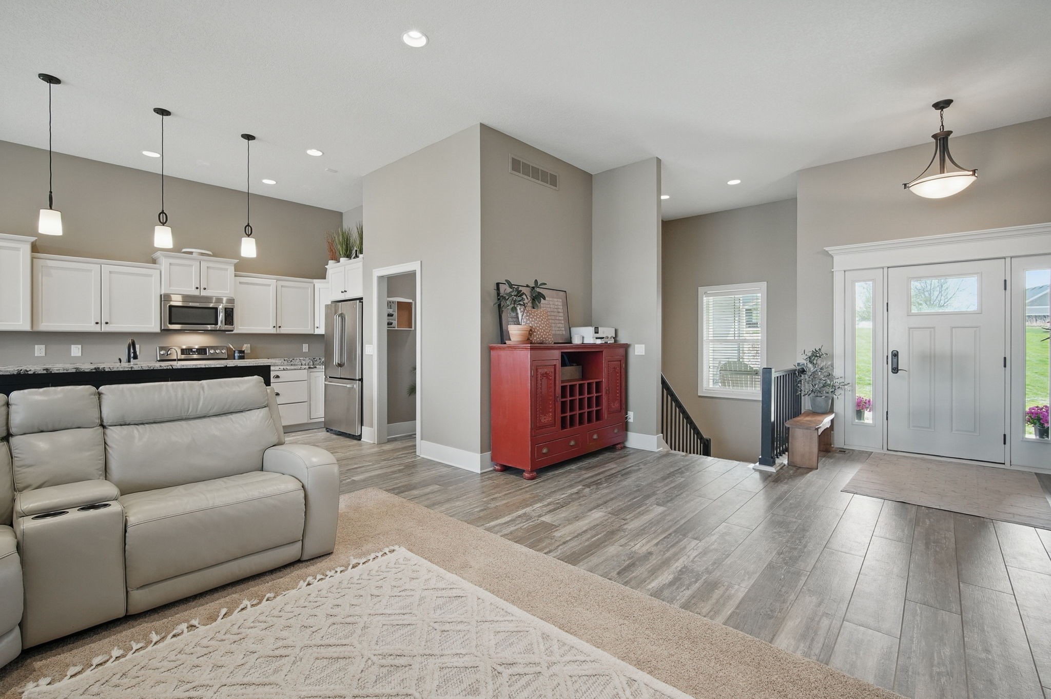 4887 Panorama Drive
