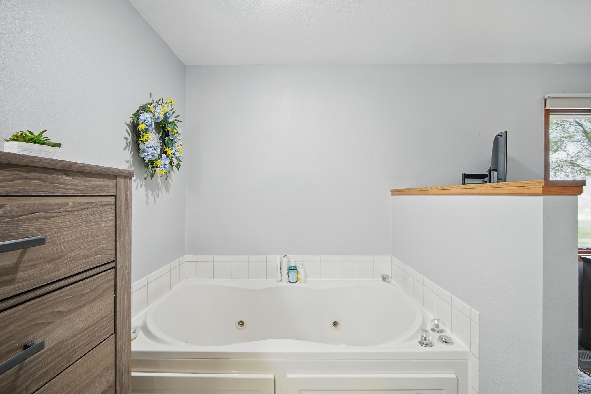 5064 Karen Drive 5066