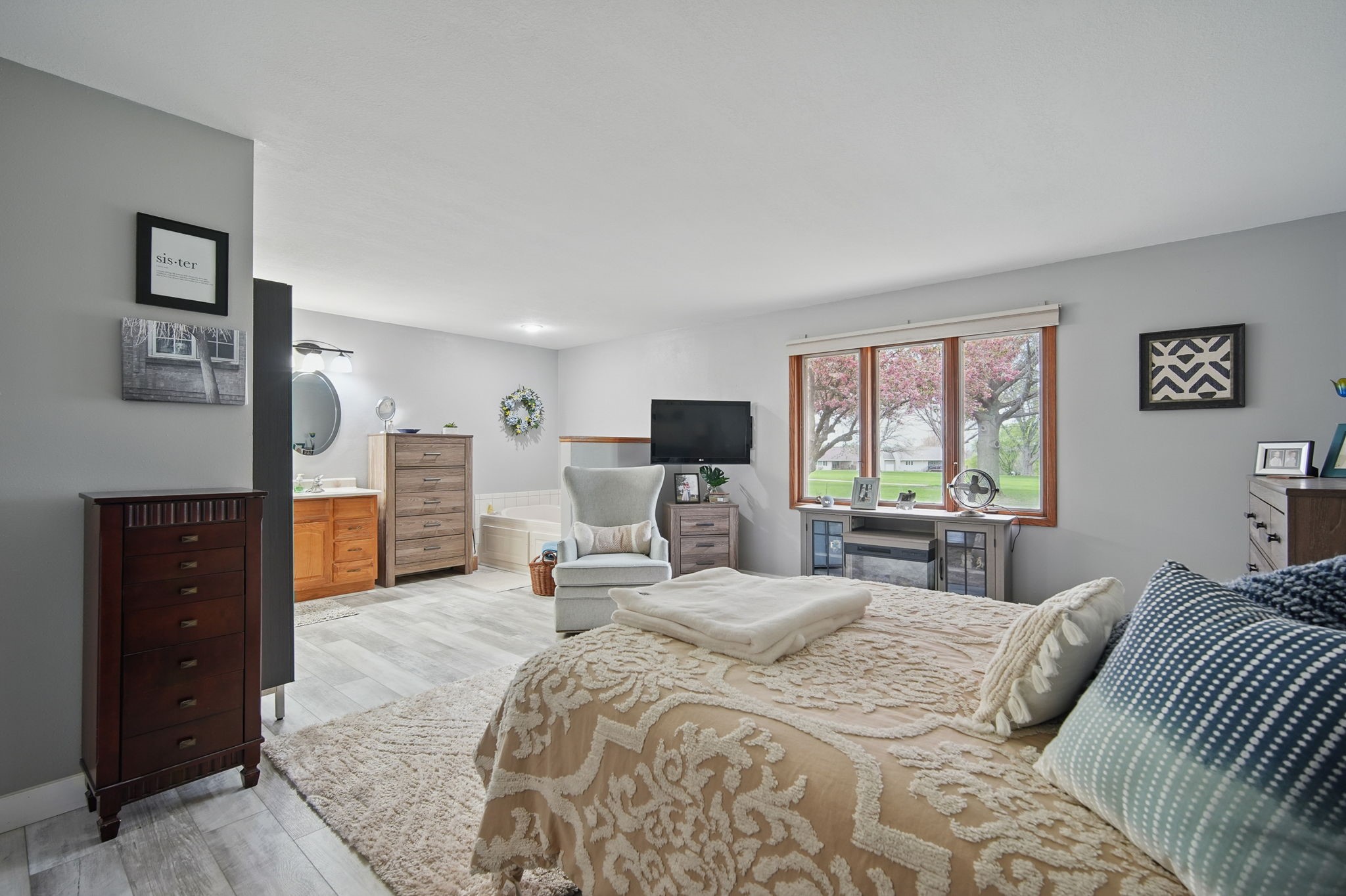 5064 Karen Drive 5066