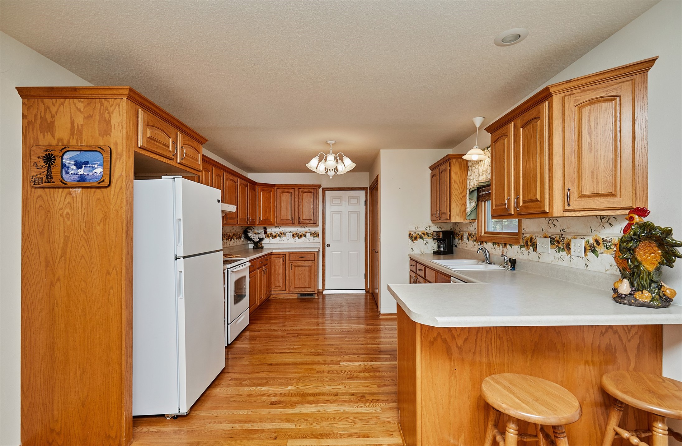 311 North Street W