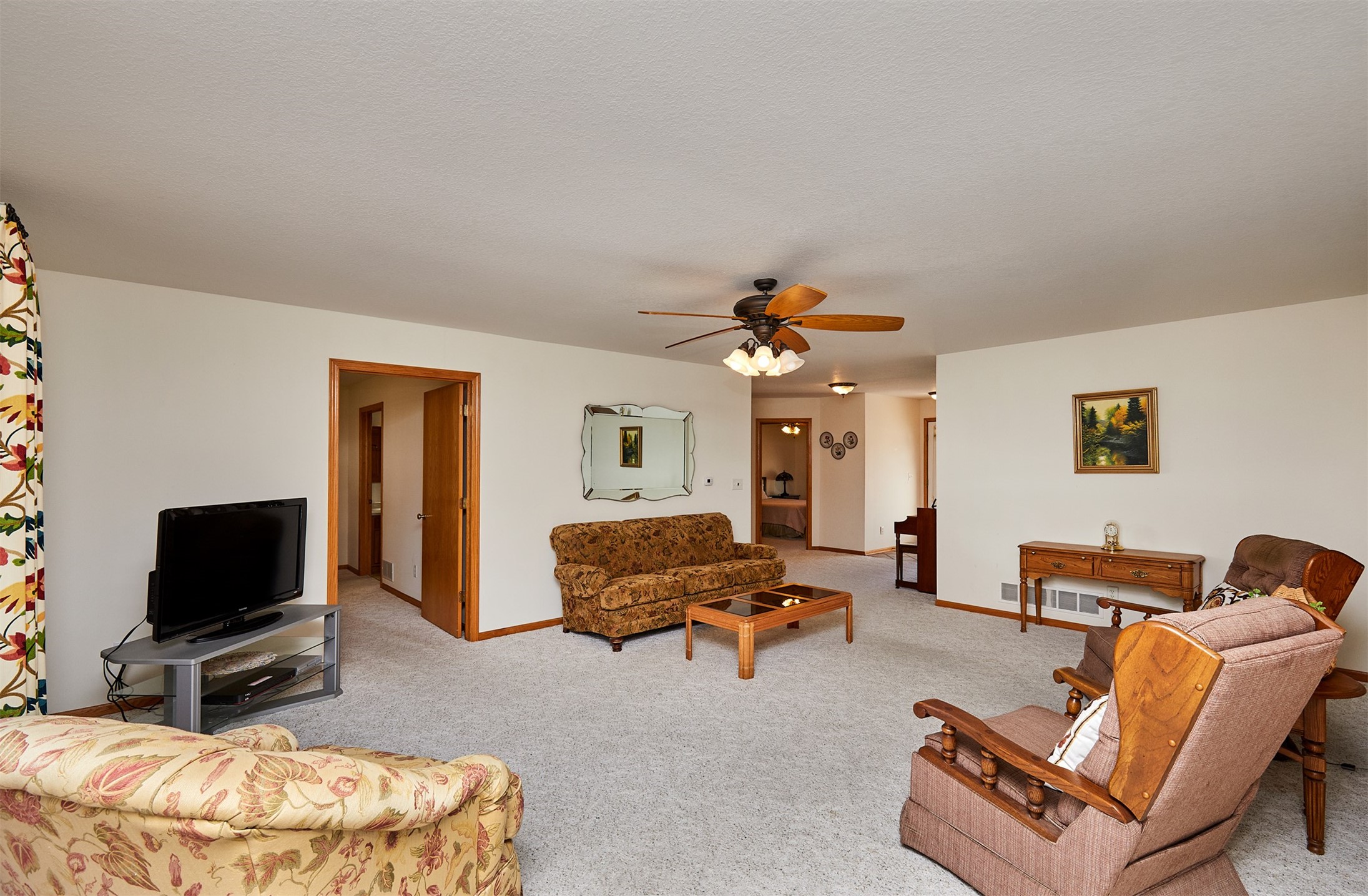 311 North Street W