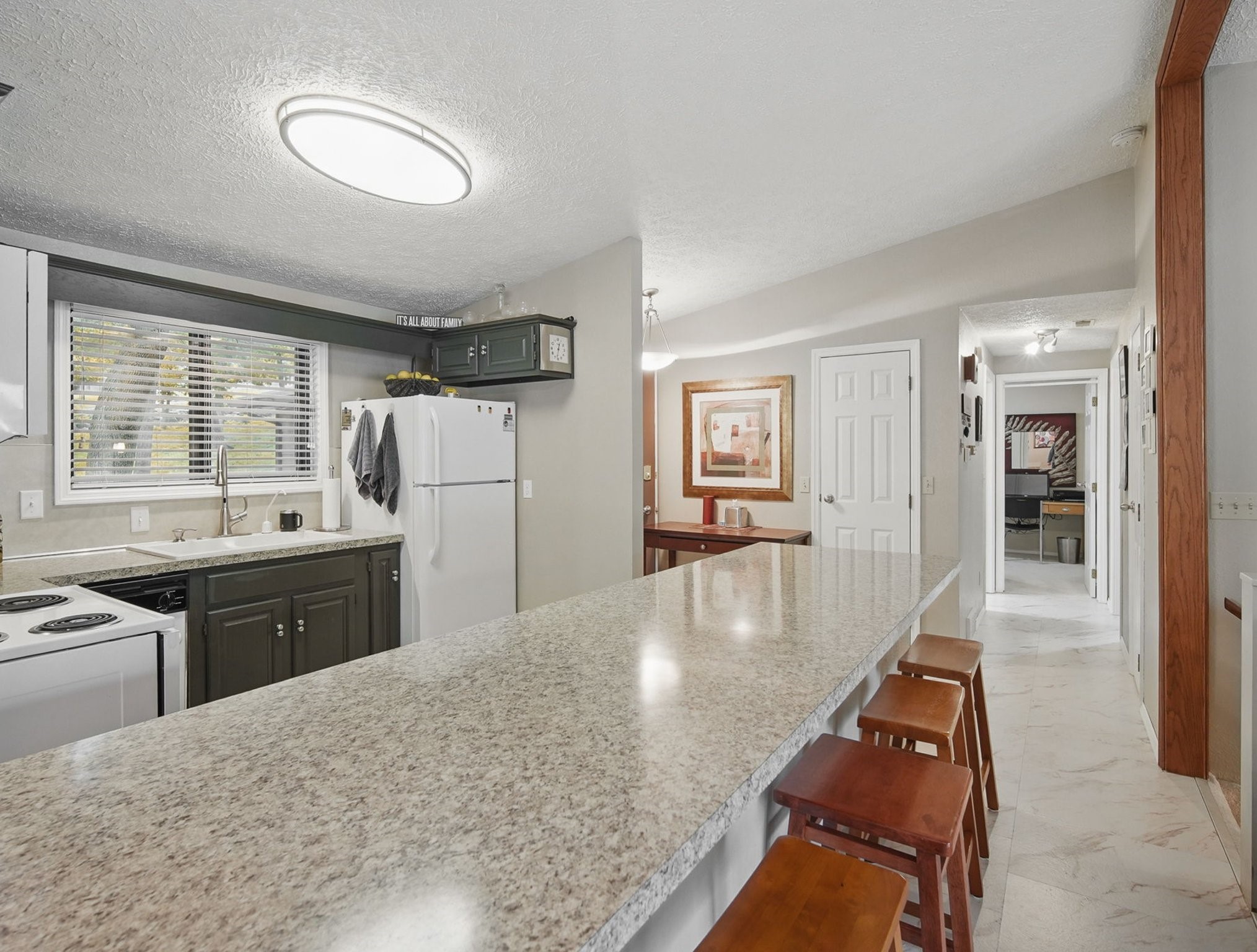 5113 Panorama Drive