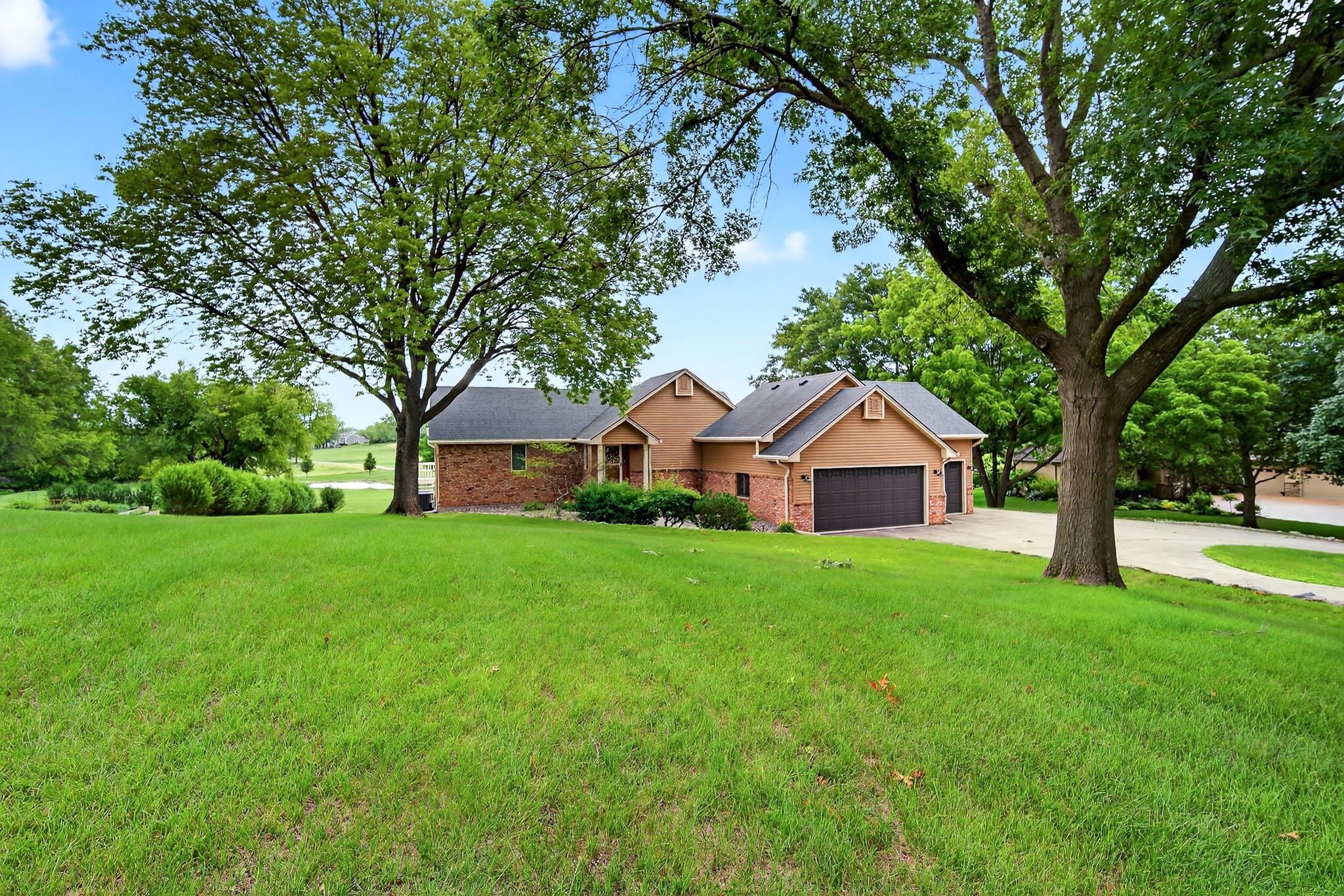 5074 PANORAMA Drive