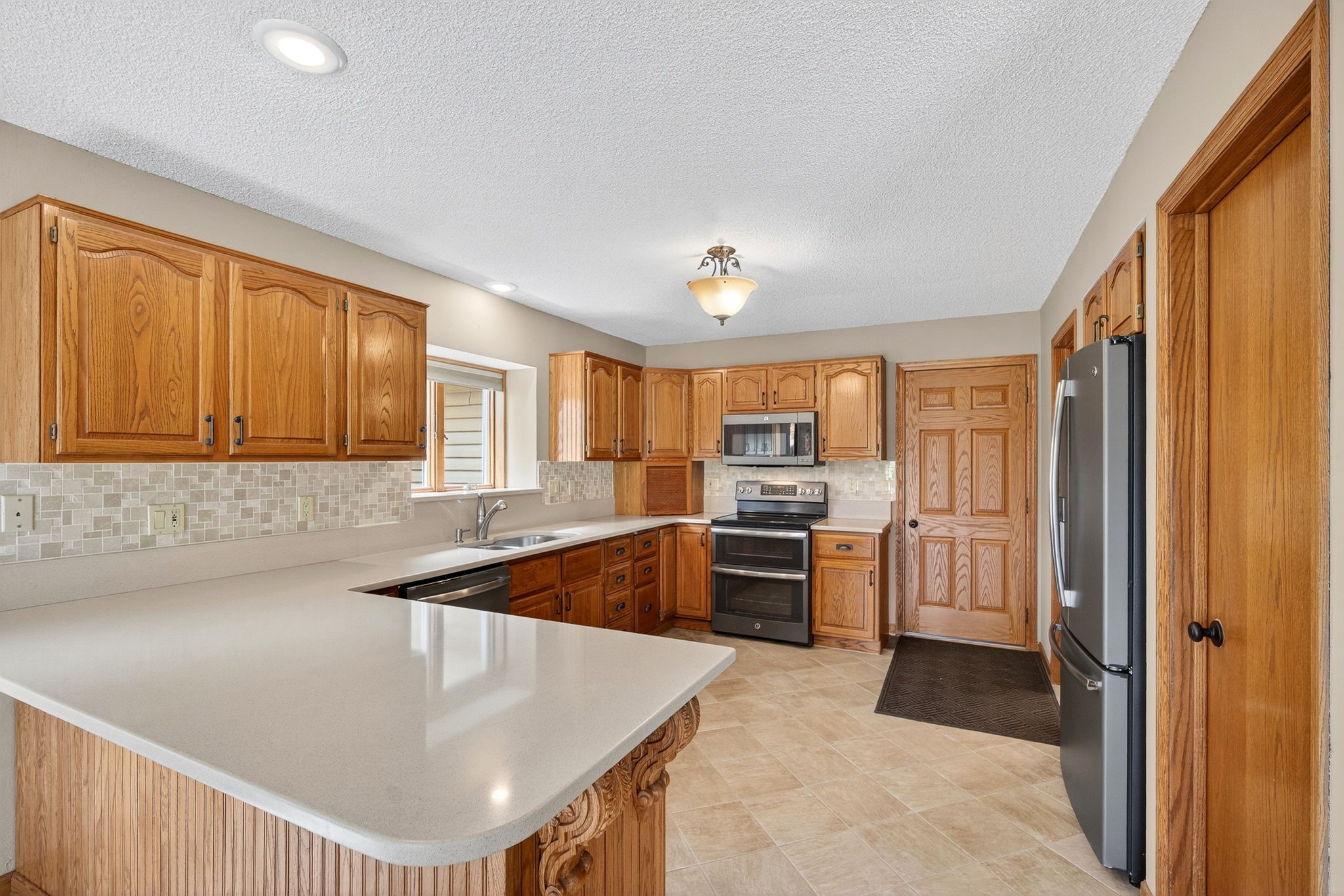 5074 PANORAMA Drive