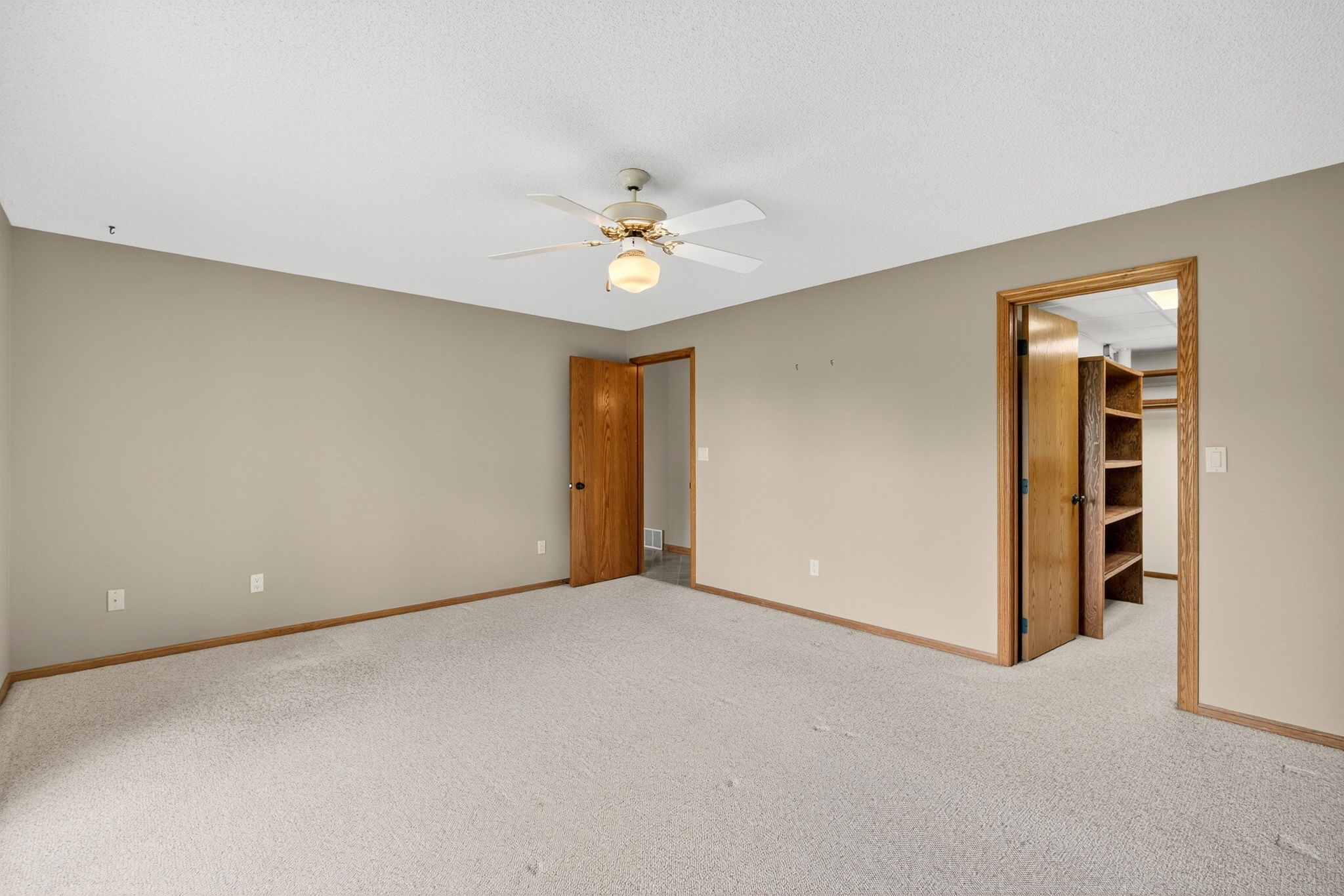 5074 PANORAMA Drive