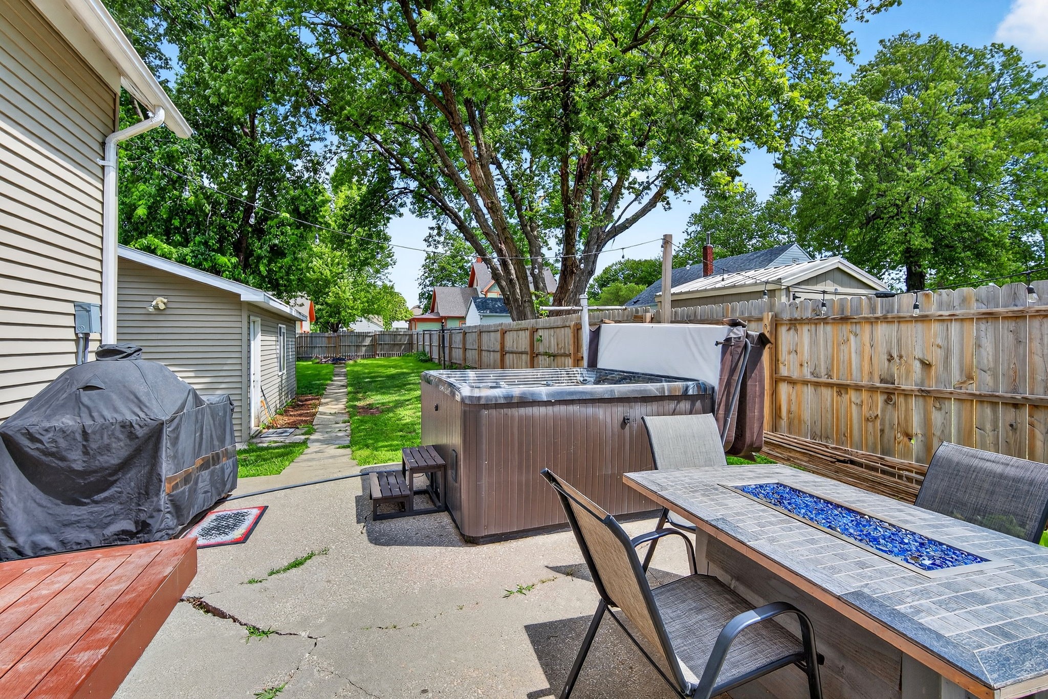 209 W Jackson Street