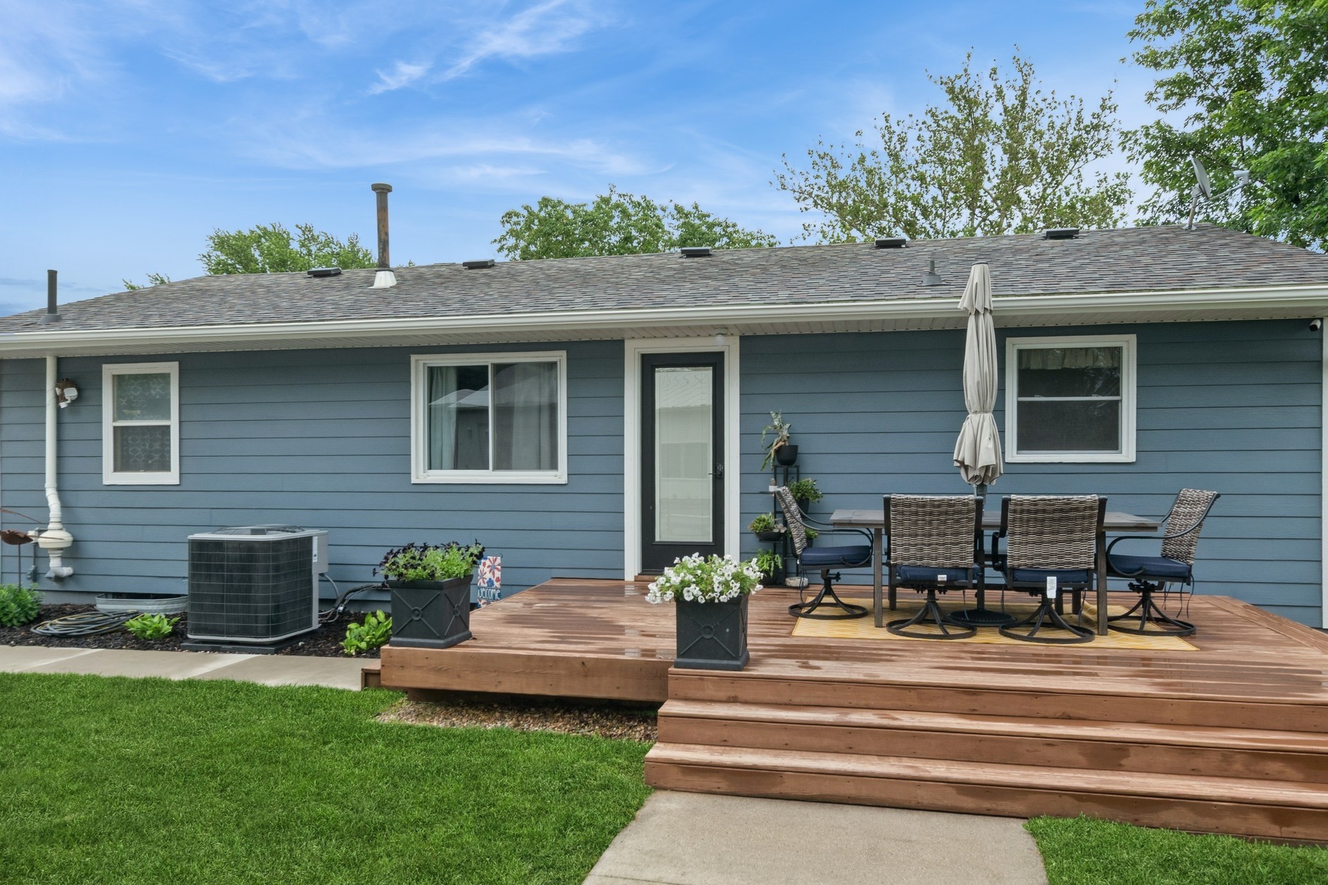 310 SE 3rd Street