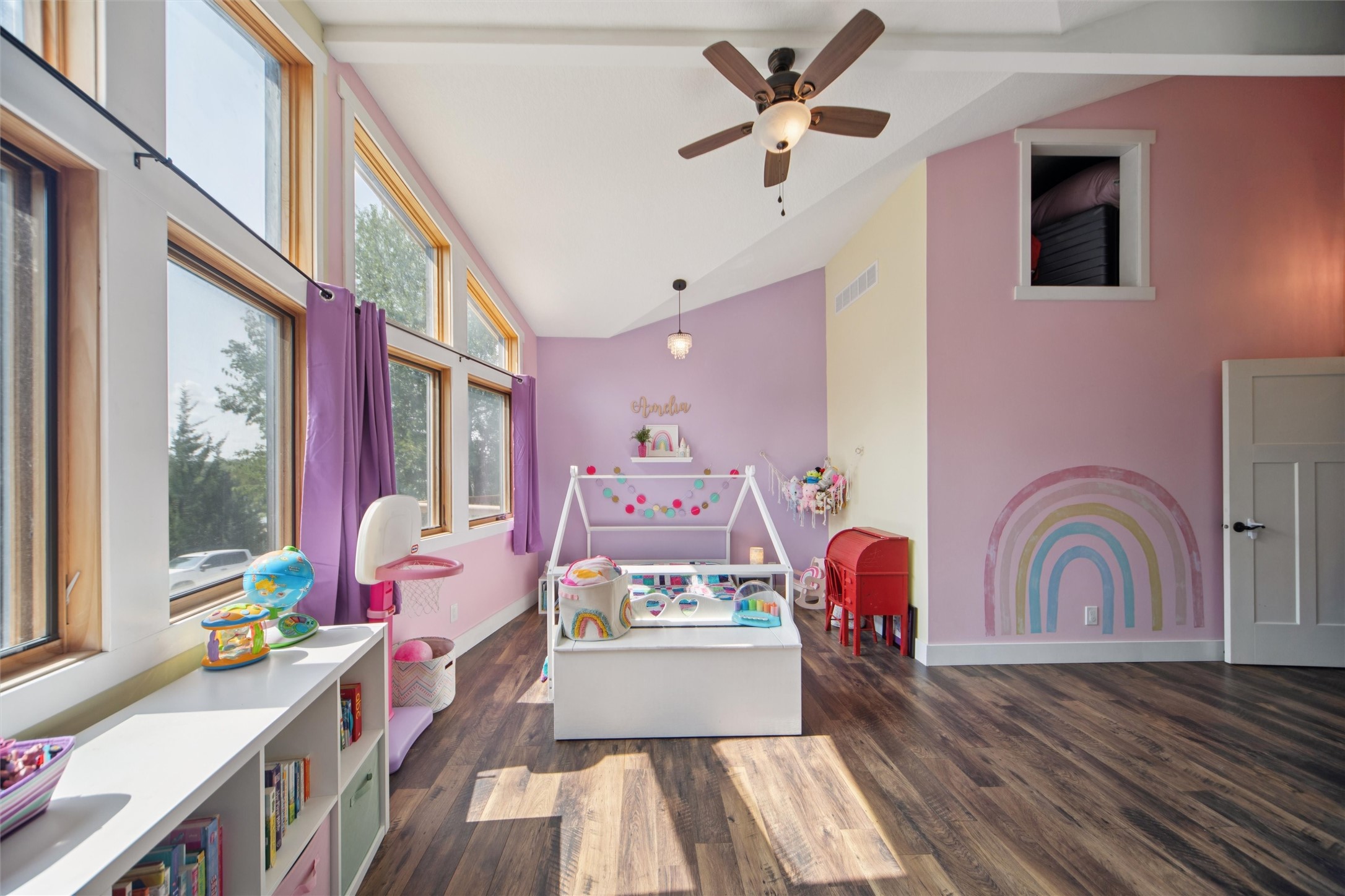 9108 Oak Crest Court