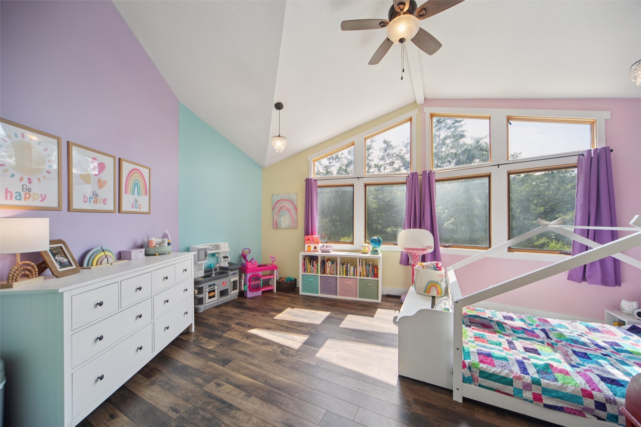 9108 Oak Crest Court