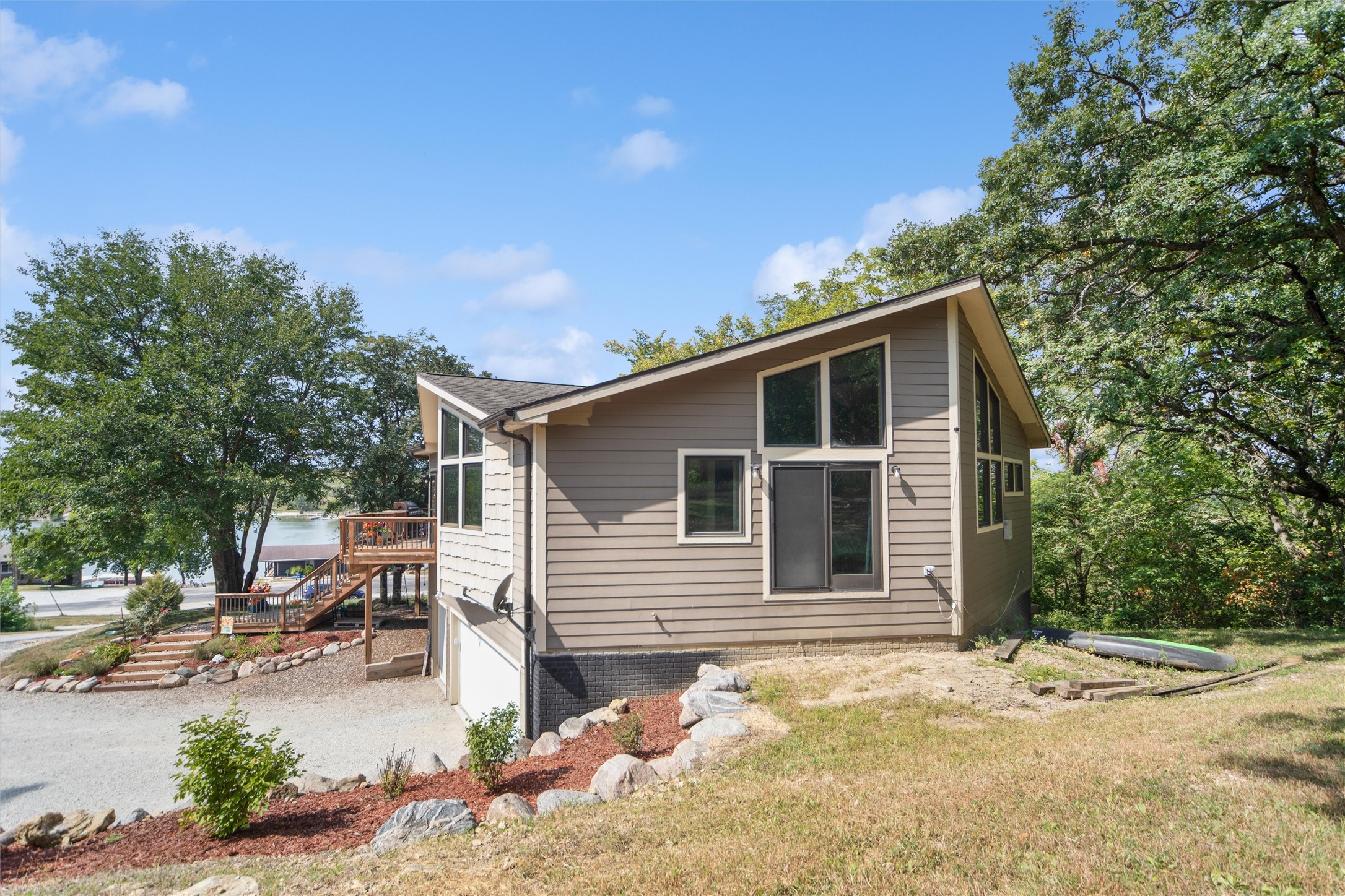 9108 Oak Crest Court