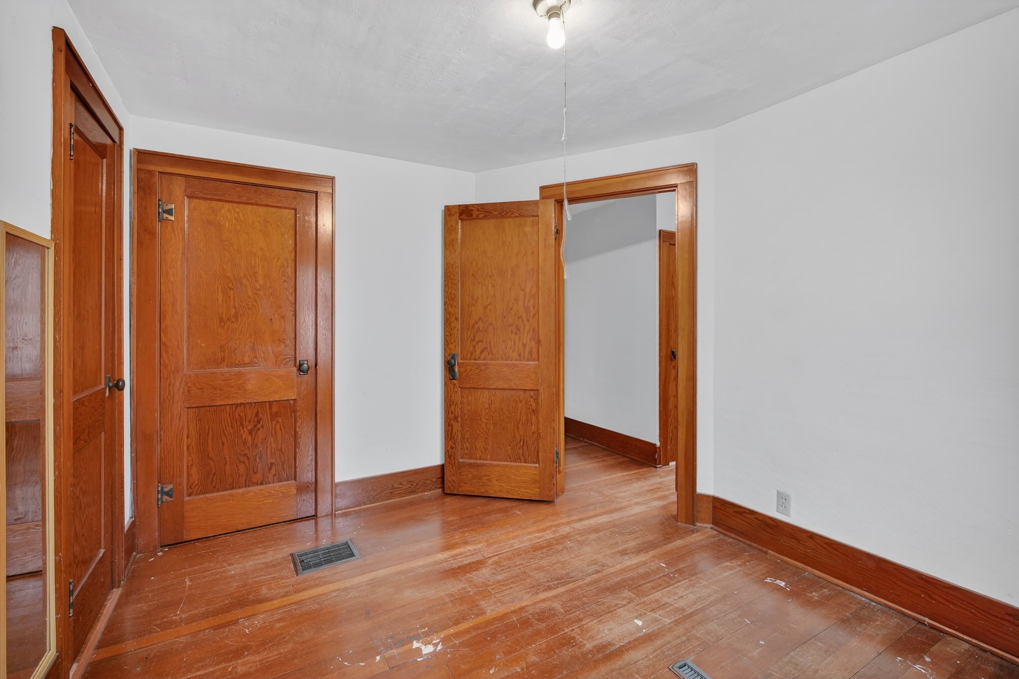 1995 Maple Avenue