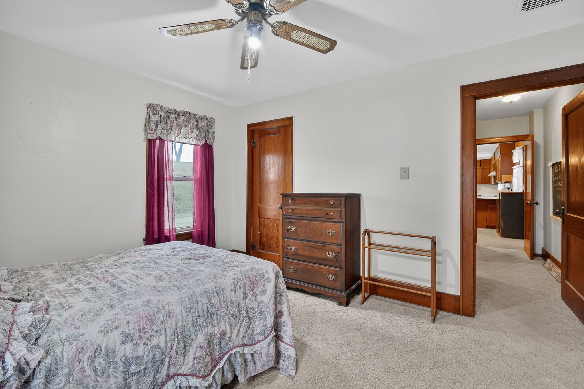 1995 Maple Avenue