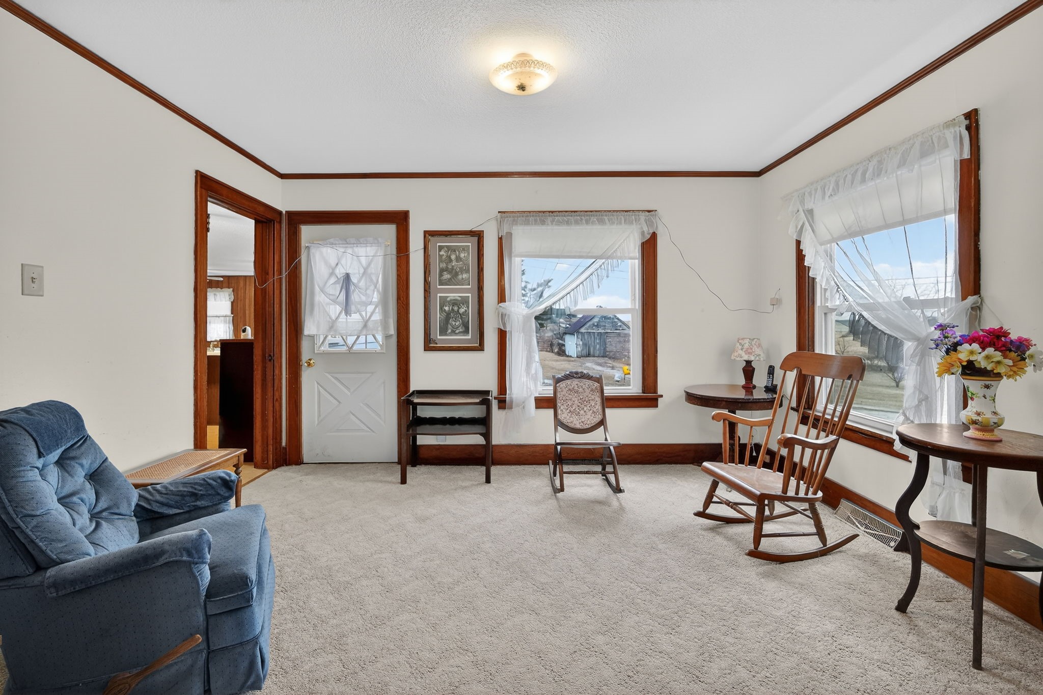 1995 Maple Avenue