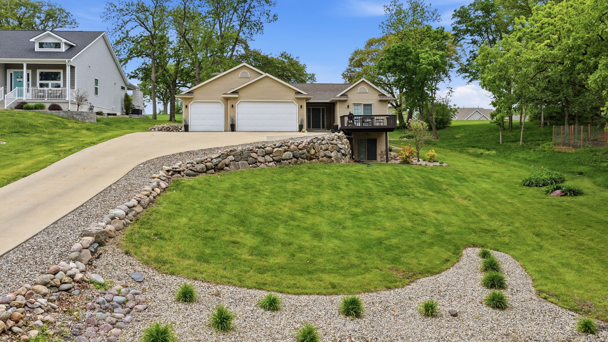 5128 Panorama Drive