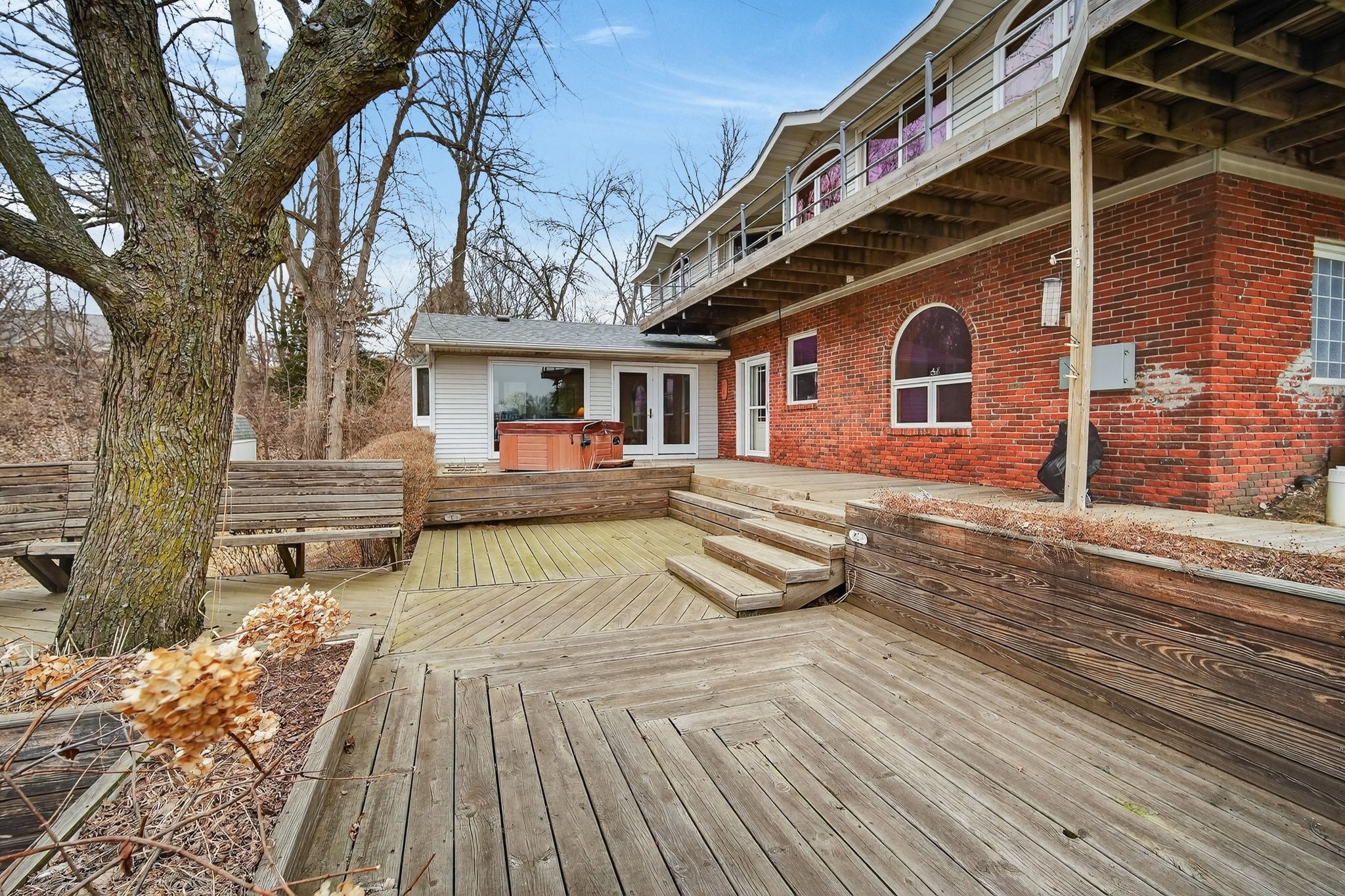 5205 Perry Point
