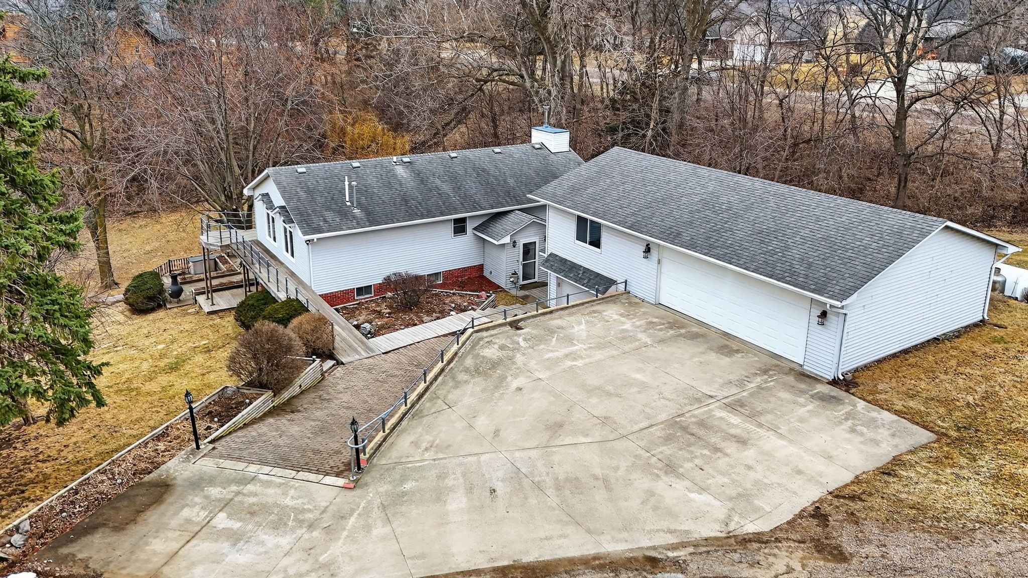 5205 Perry Point