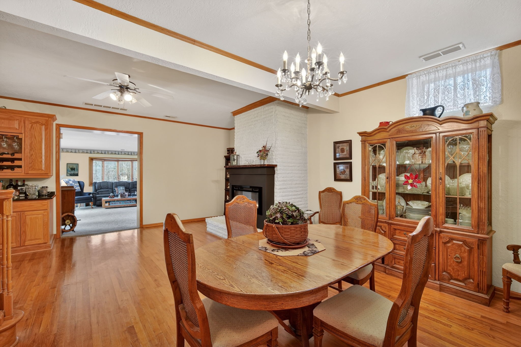 5205 Perry Point
