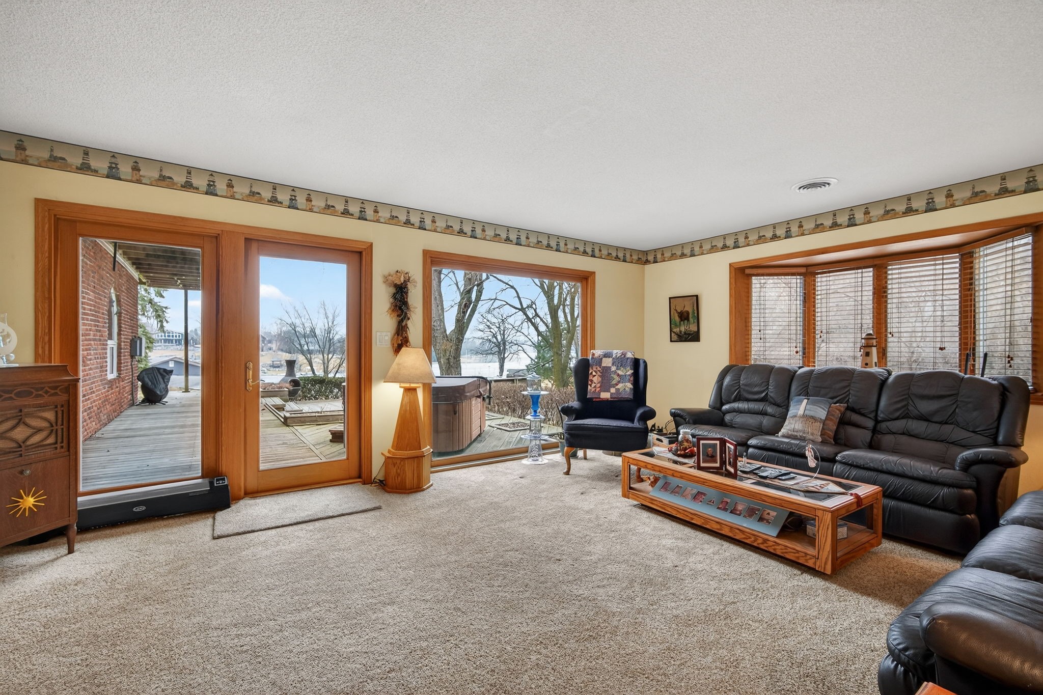 5205 Perry Point