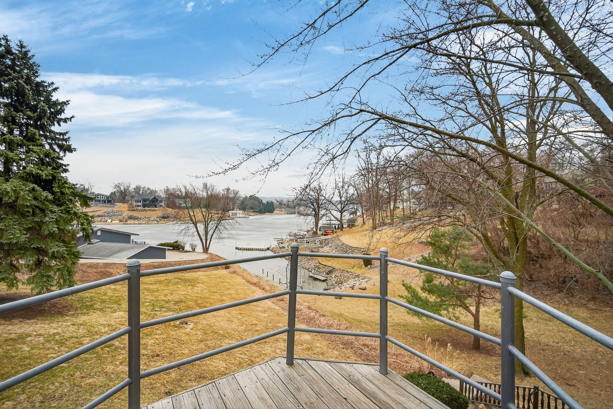 5205 Perry Point