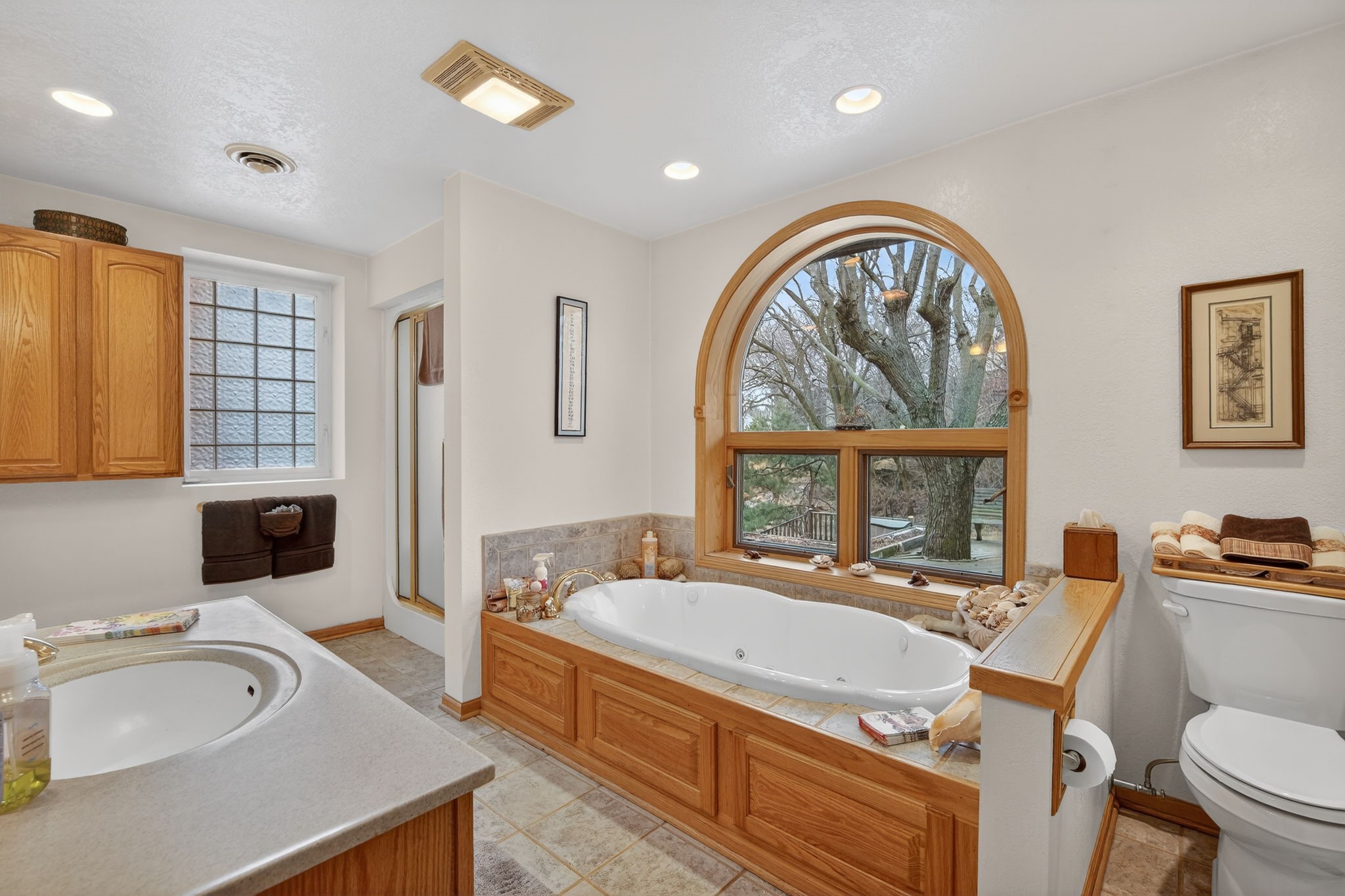 5205 Perry Point